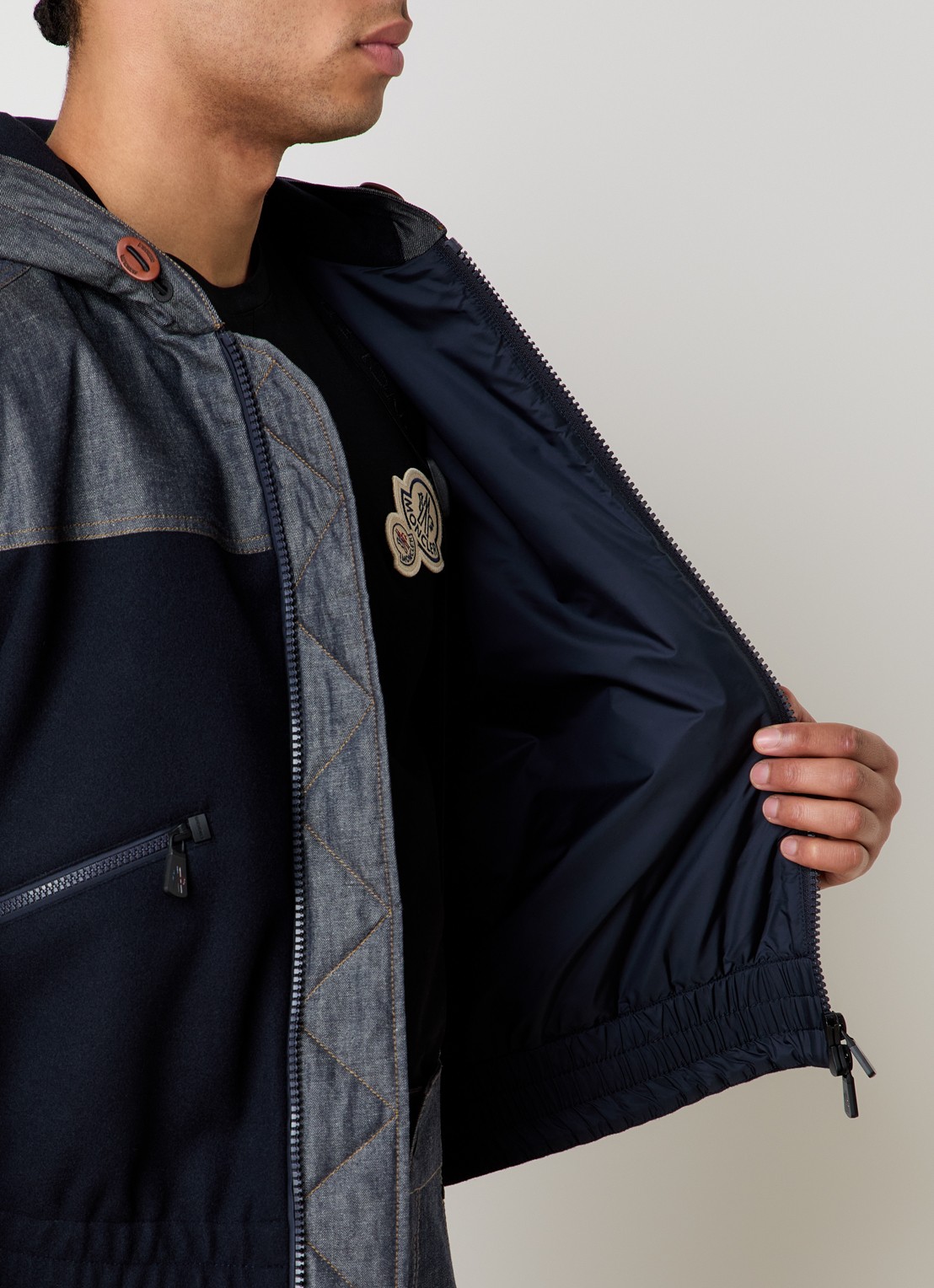 Moncler Vest van fleece met capuchon en details van denim - detail 3 donkerblauw