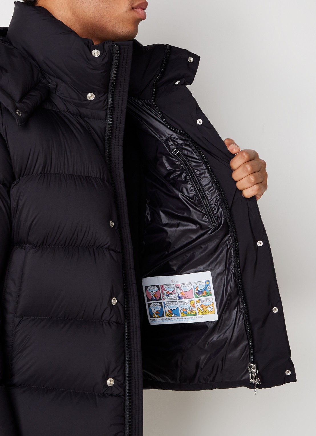Moncler Vezere puffer jack met donsvulling en afneembare capuchon - detail 6 zwart
