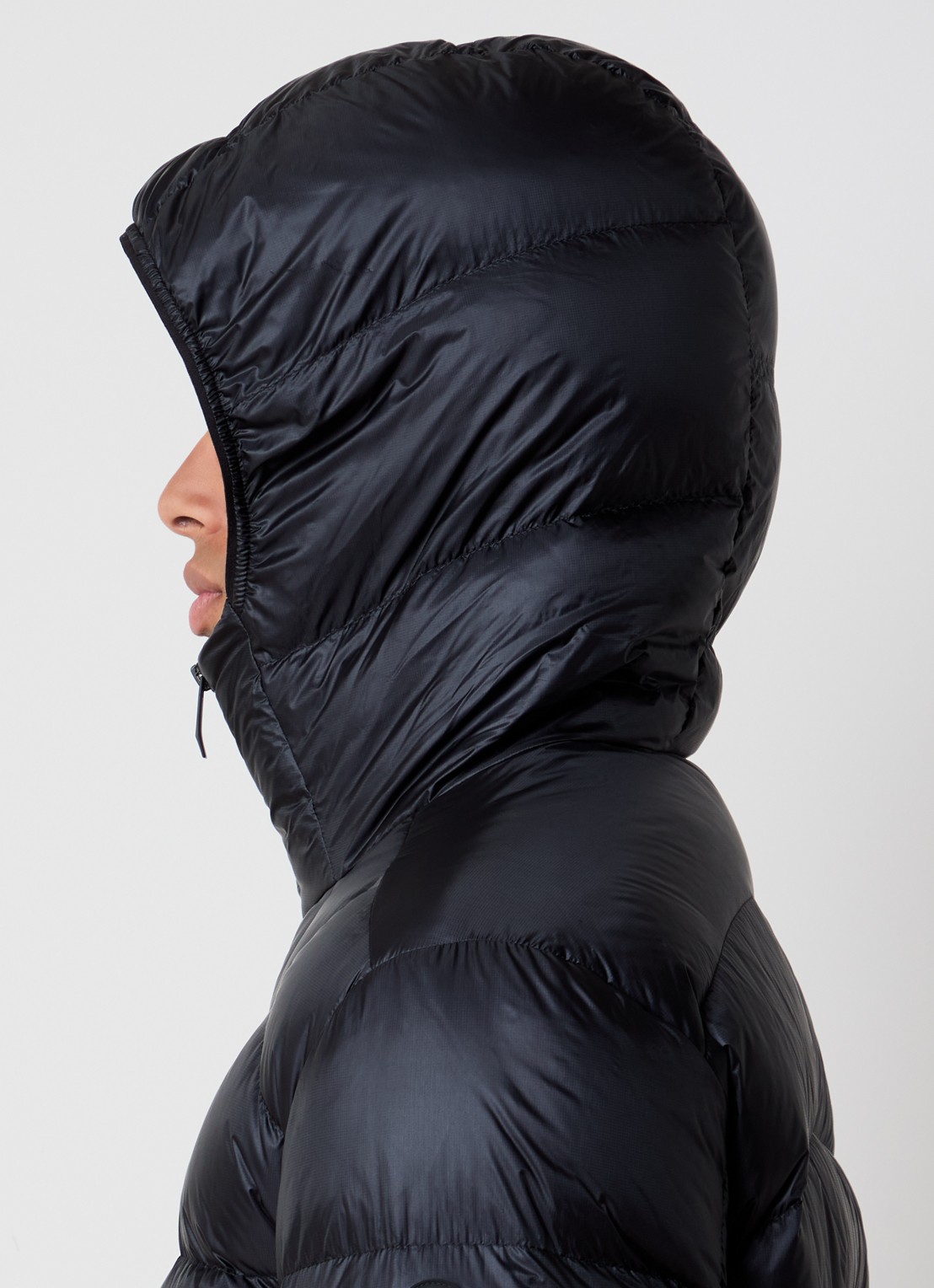 Moncler Viani puffer jack met donsvulling en capuchon - detail 5 blauw