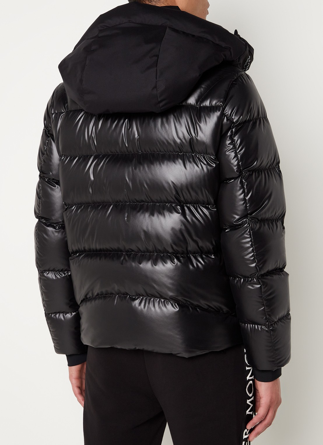 Moncler Zubair puffer jack met donsvulling en afneembare capuchon - achterkant 4 zwart