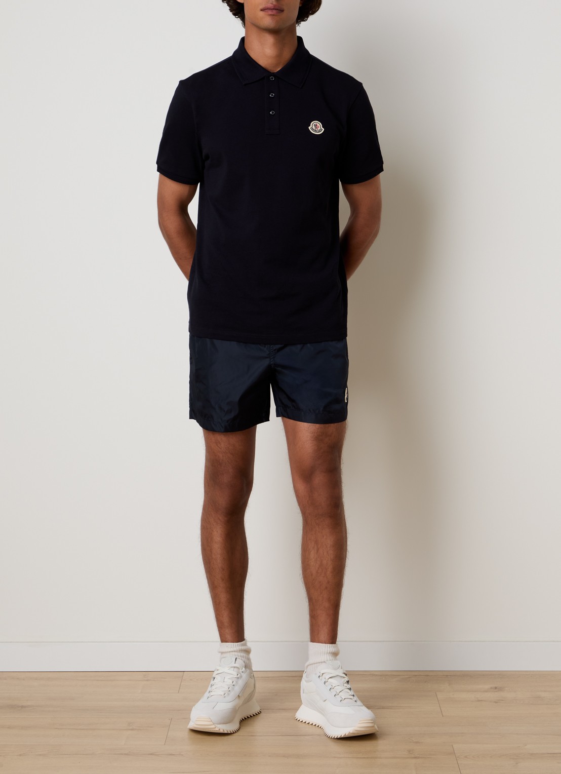 Moncler Zwemshorts met steekzakken en logo - voorkant 5 donkerblauw