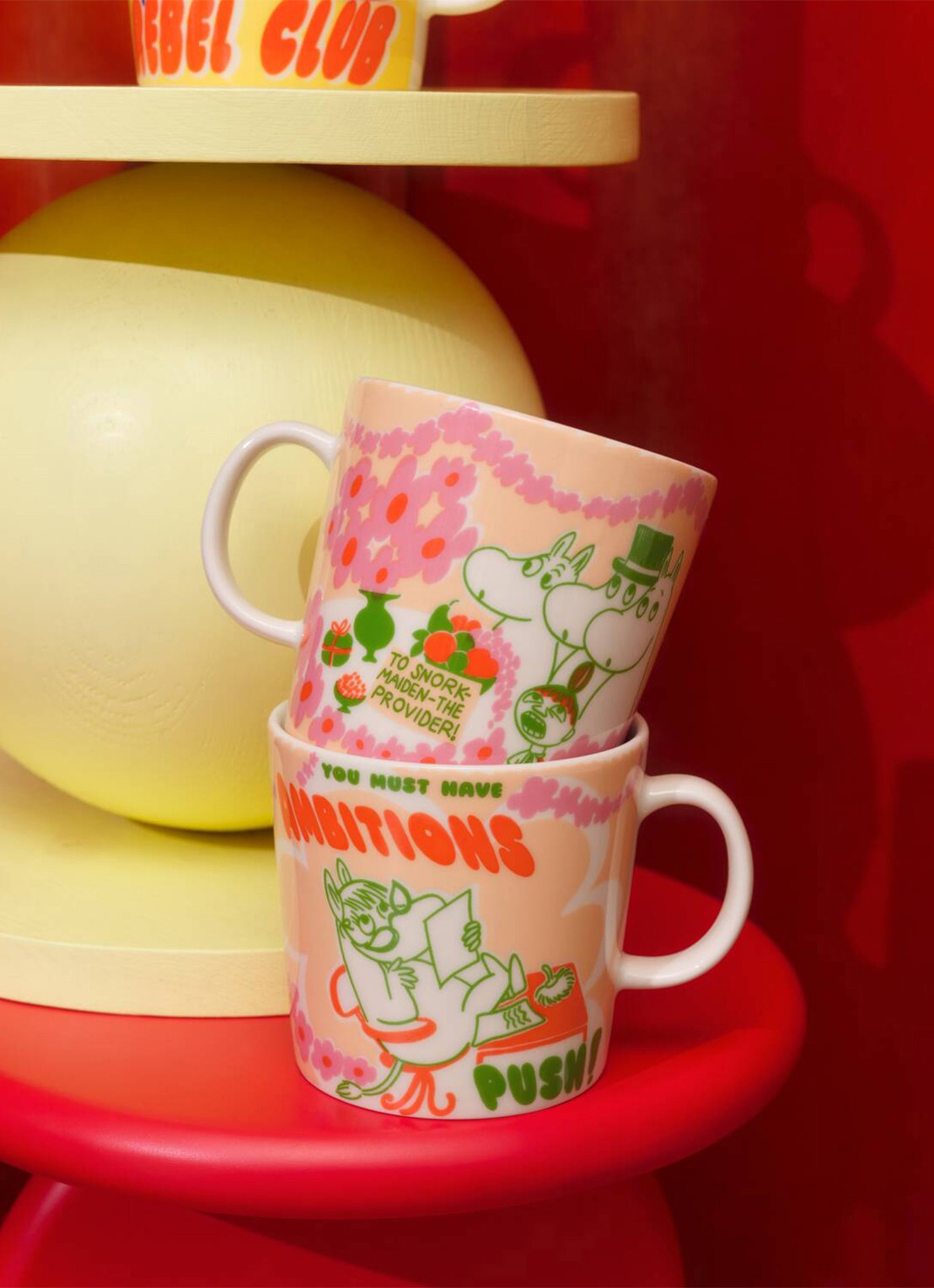 Moomin Arabia Moomin Boss Lady mok 40 cl - detail oranje