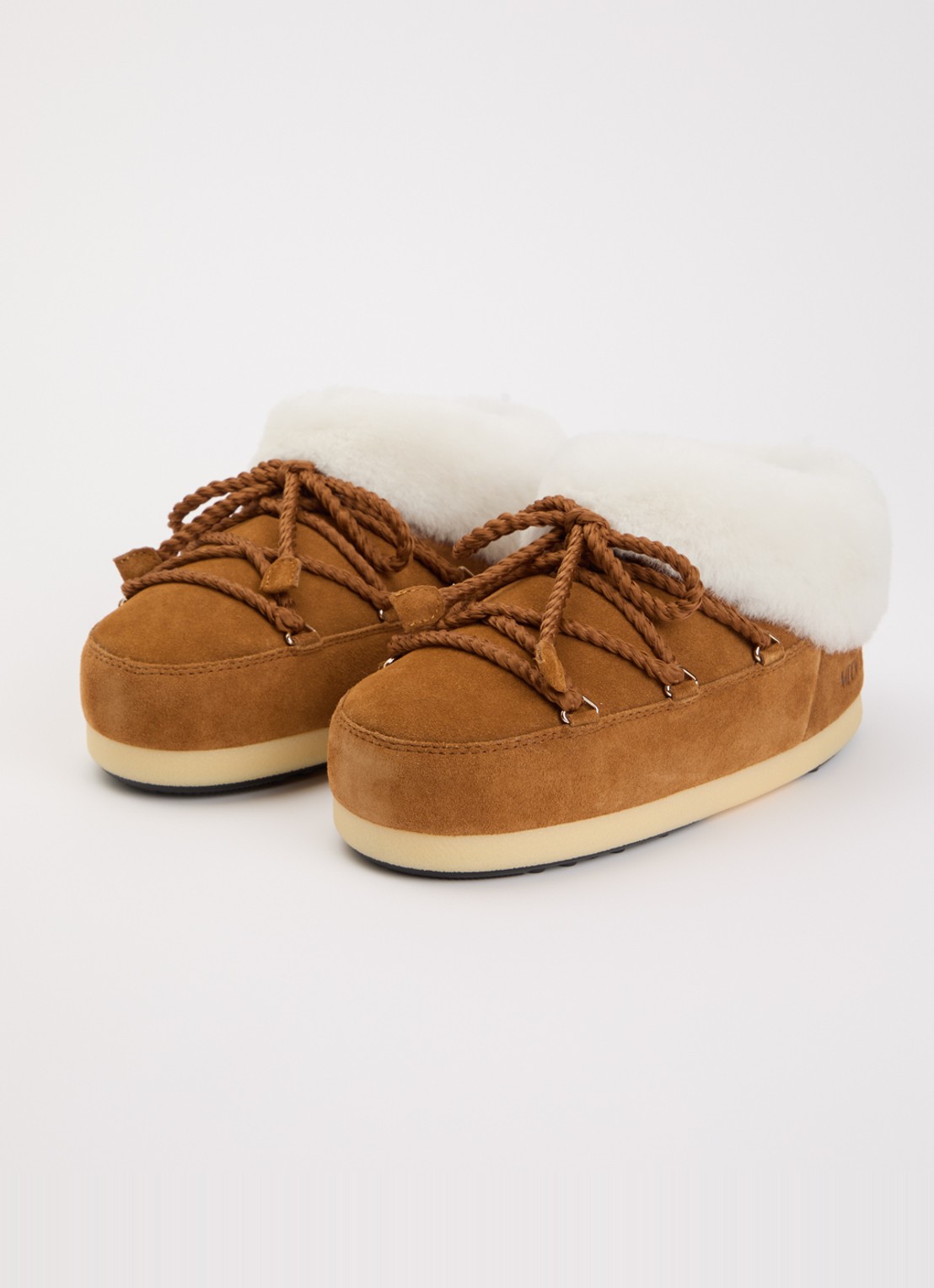 Moon Boot EVX instapper van suède - detail 3 camel