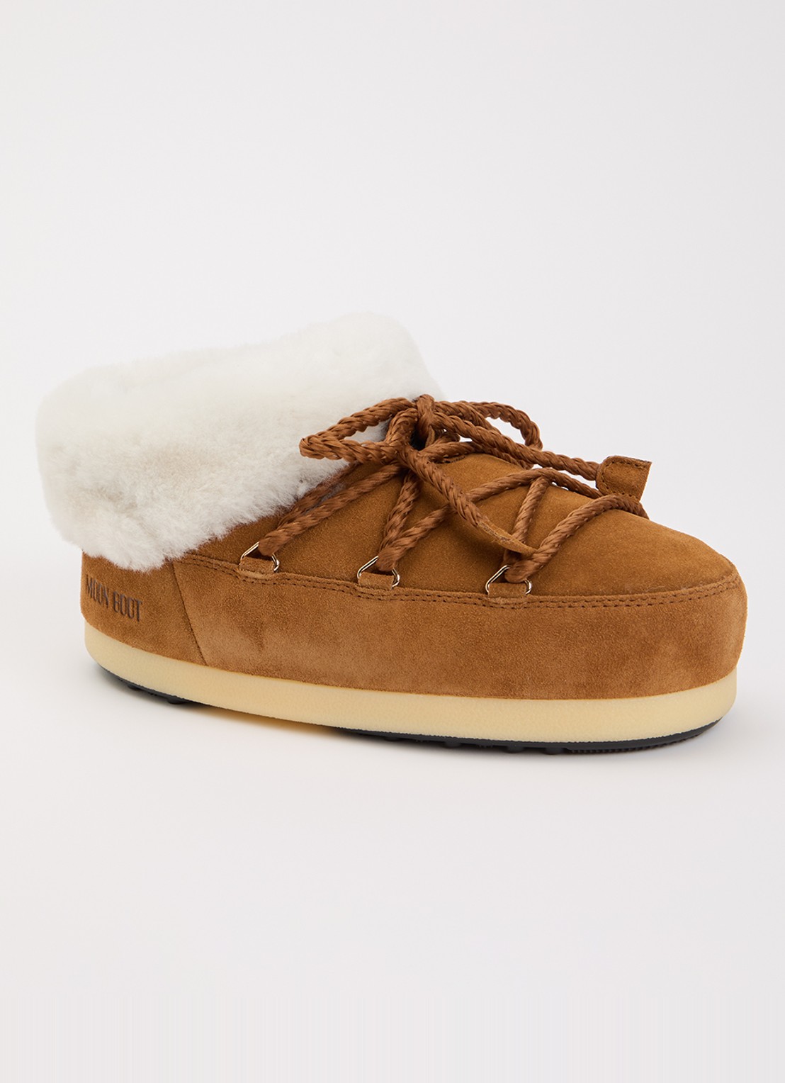 Moon Boot EVX instapper van suède - voorkant camel