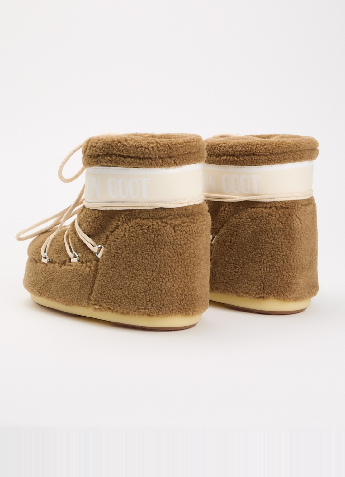 Moon Boot Icon Low Fleece snowboot van teddy - achterkant 3 lichtbruin