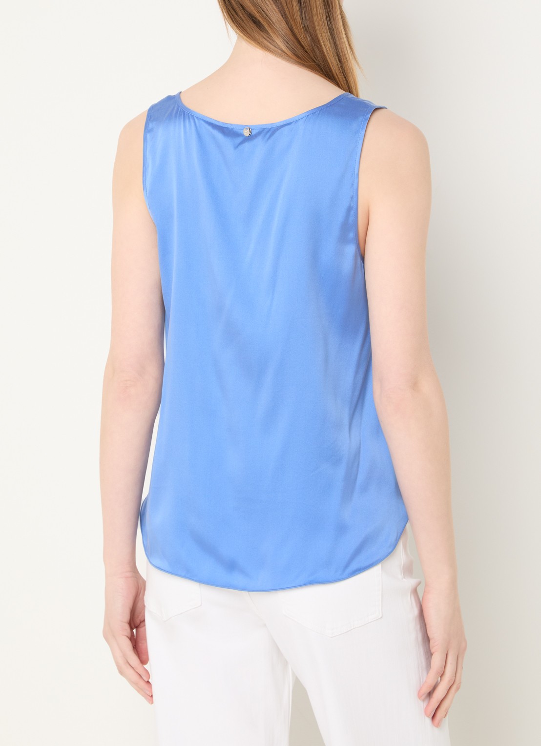 Mos Mosh MMAstrid mouwloze top van satijn - achterkant 3 blauw