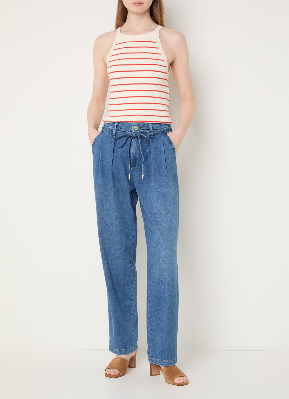 Mos Mosh MMCatania Crispy mid waist straight leg jeans met medium wassing - voorkant 4 indigo