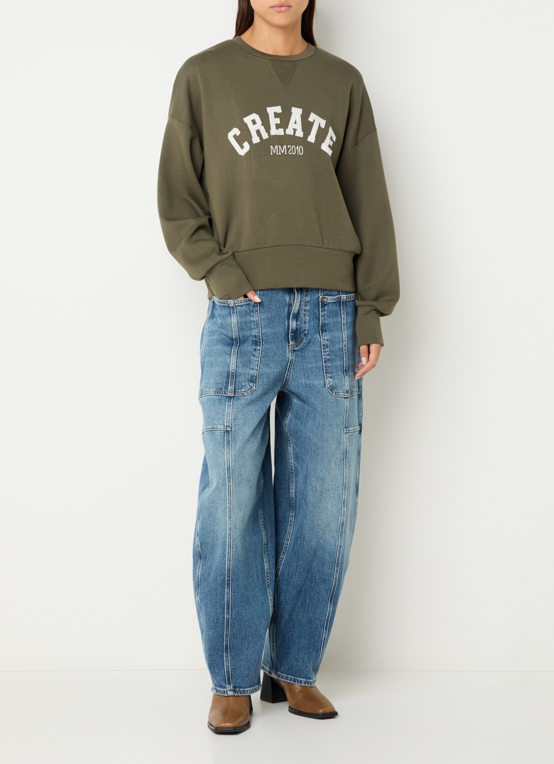 Mos Mosh MMCelli sweater met borduring - voorkant 3 bronsgroen