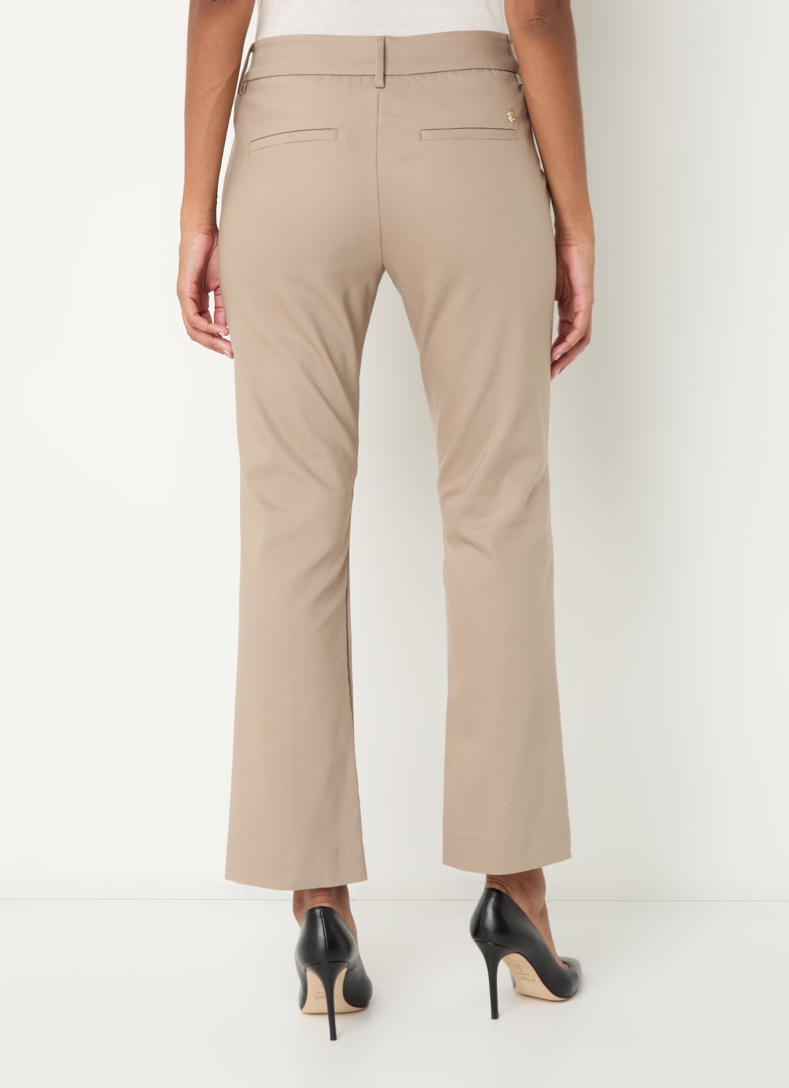 Mos Mosh MMEllen mid waist straight fit cropped chino met steekzakken - achterkant 3 lichtbruin