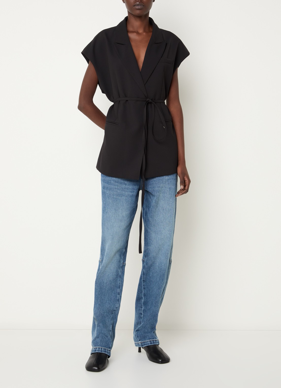 Mos Mosh MMLucine Miley gilet met strikceintuur - voorkant 4 zwart