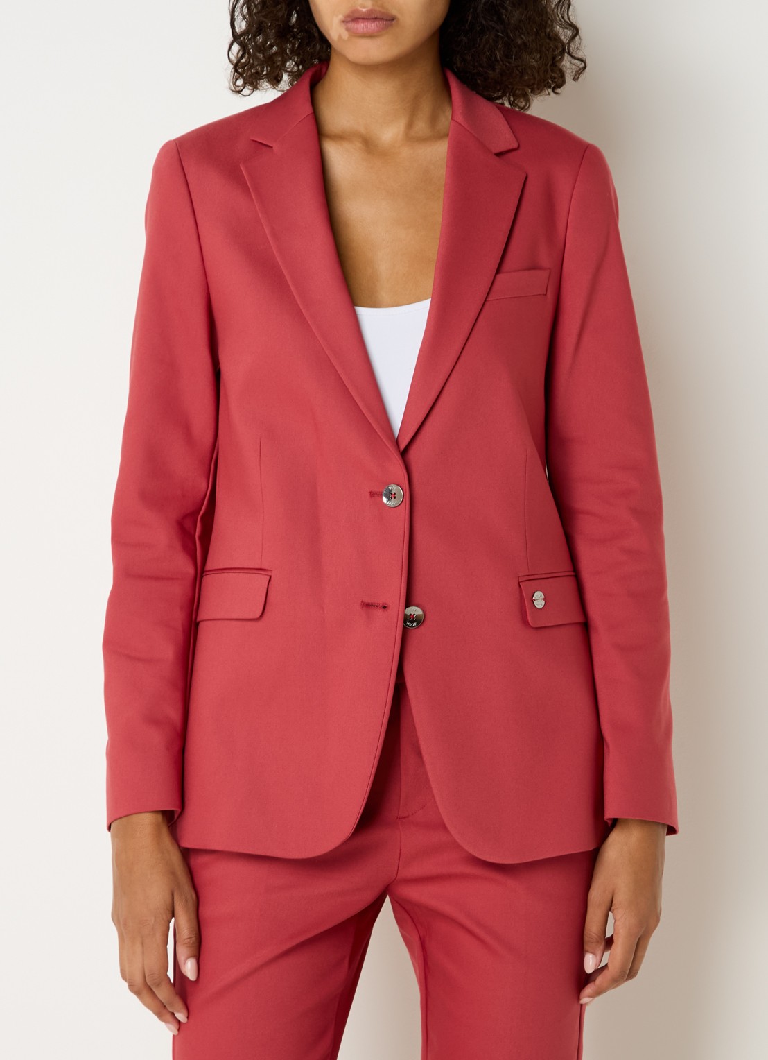 Mos Mosh MMMary Night blazer met klepzakken - detail 3 cranberryrood