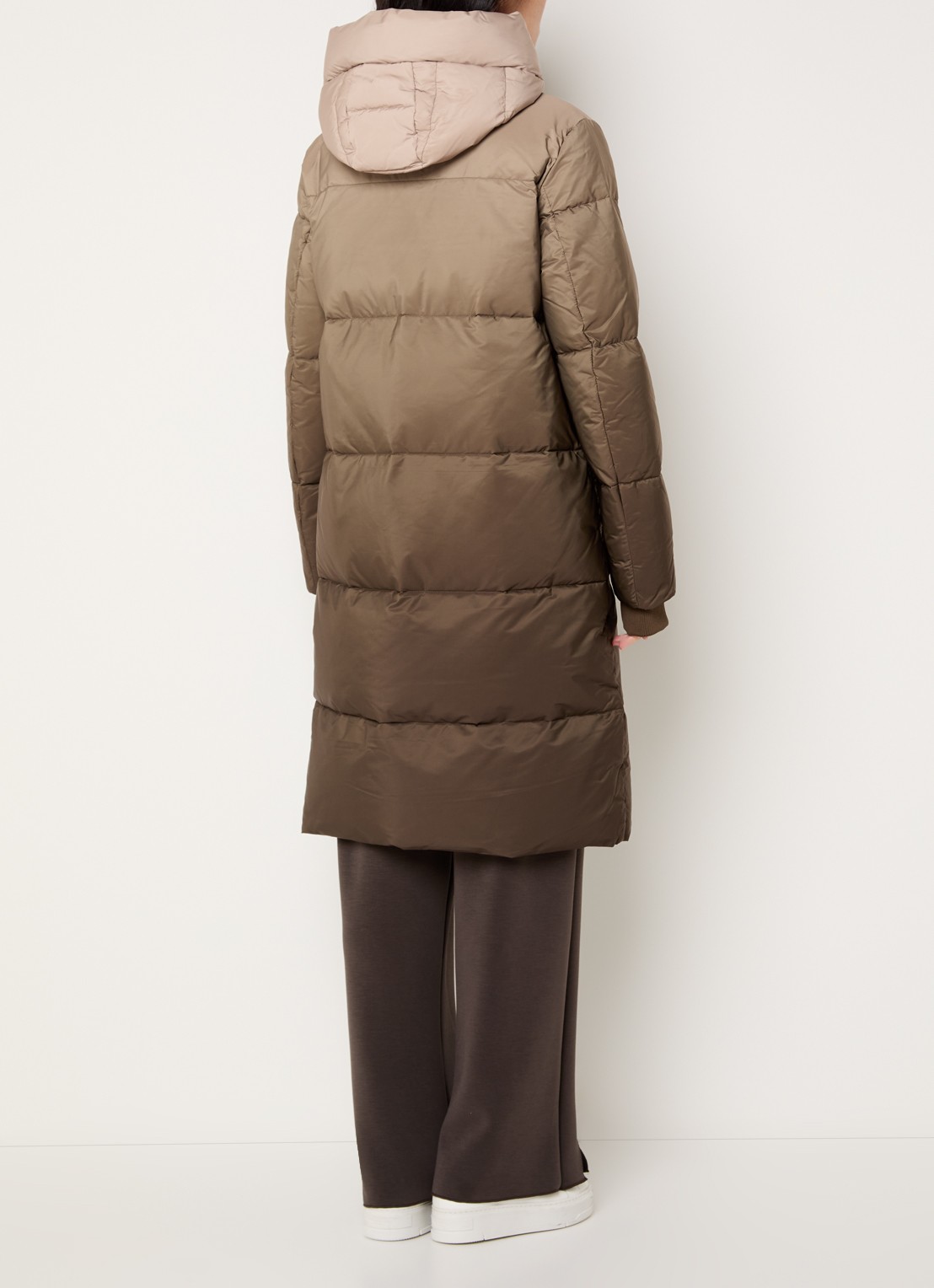 Mos Mosh MMNova puffer jas van donsvulling met capuchon en dip-dye dessin - achterkant beige