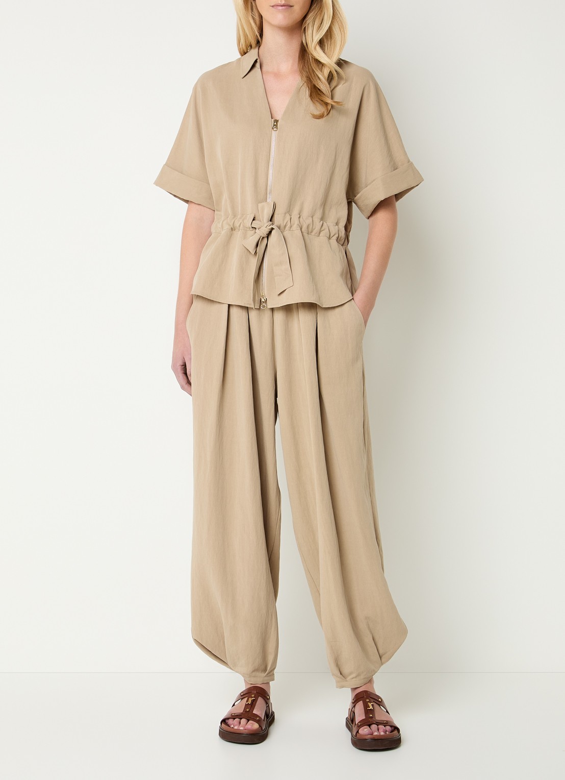Mos Mosh MMNuello mid waist balloon fit broek met steekzakken - voorkant 2 zand
