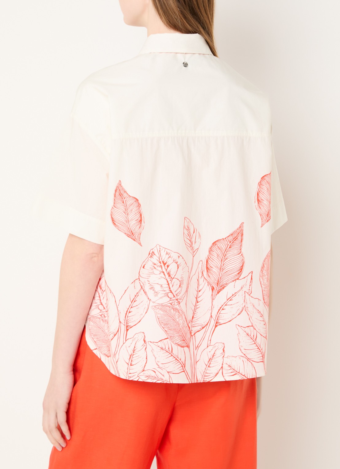 Mos Mosh MMSaras blouse met bladprint en sjaalkraag - achterkant gebroken wit