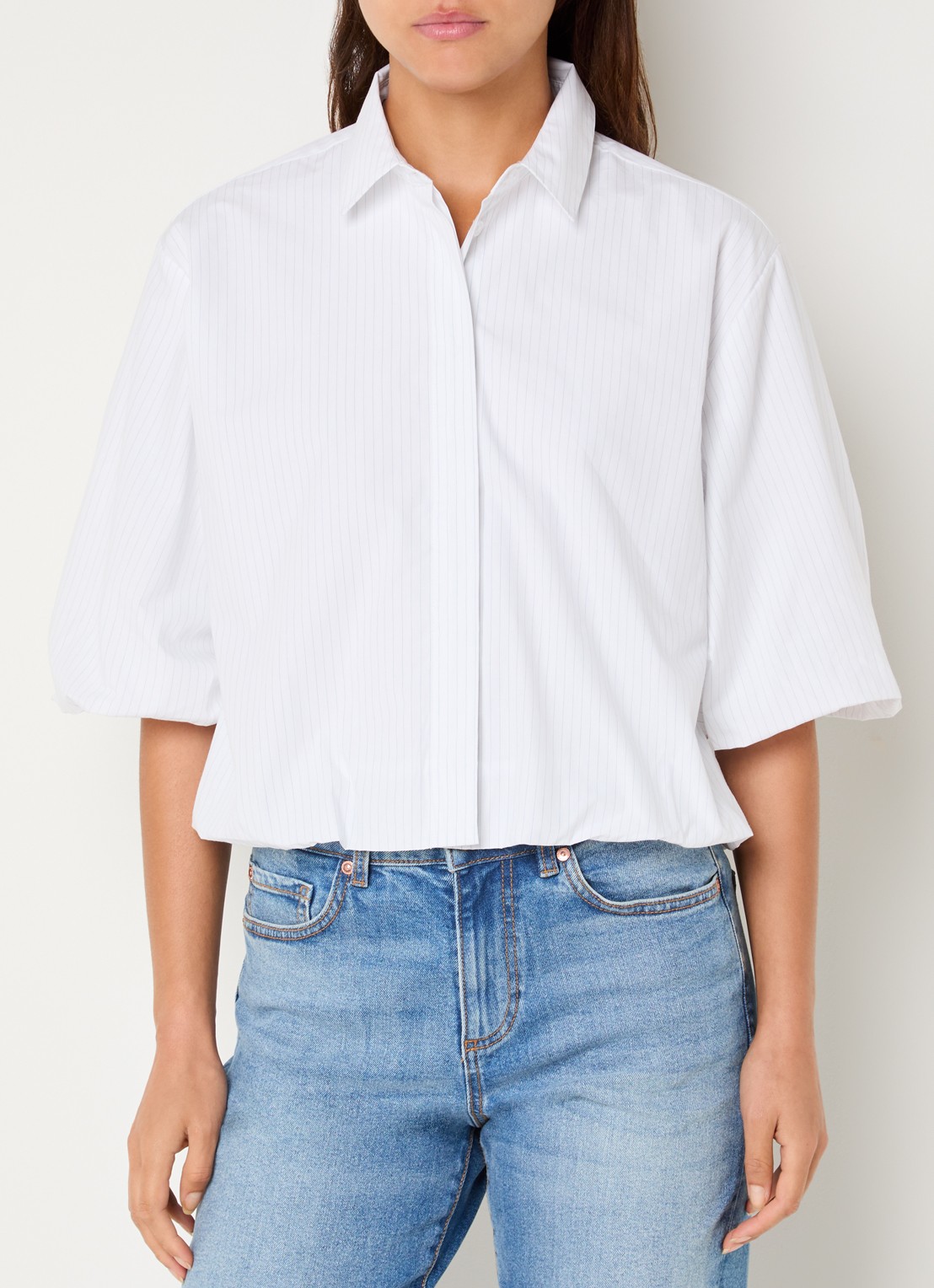 Mos Mosh Nylah blouse met pofmouw - detail wit