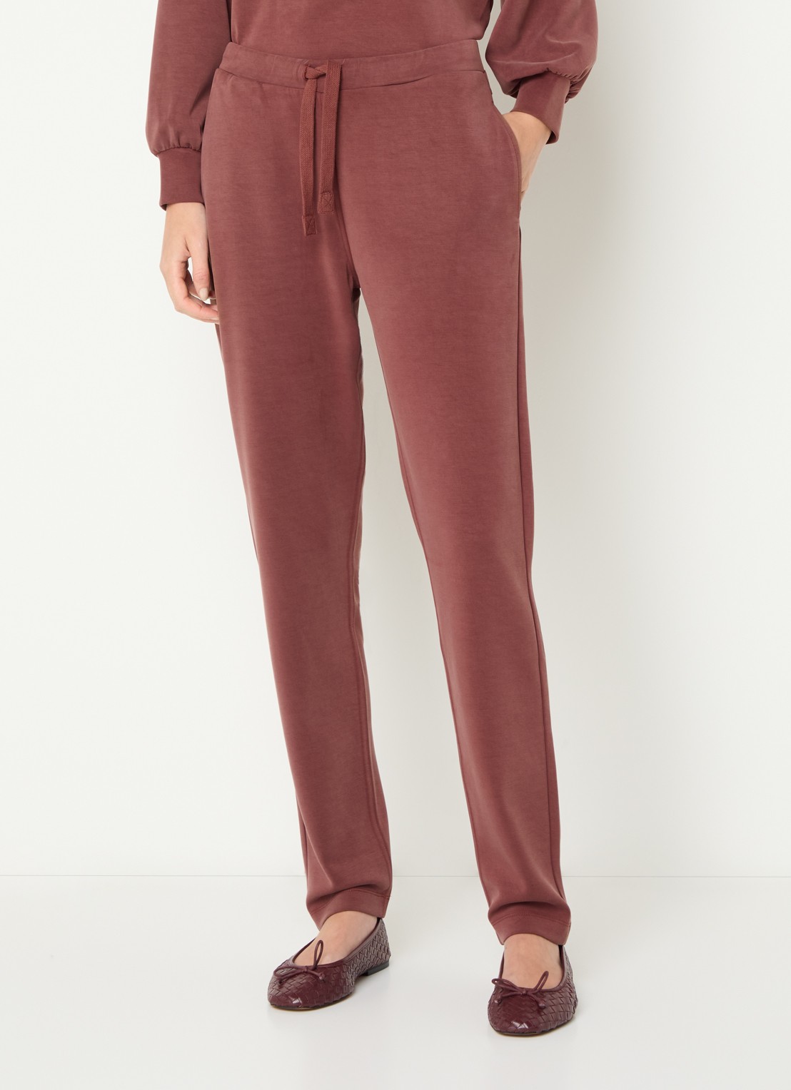 Moscow Almas high waist slim fit joggingbroek met steekzakken - detail roodbruin