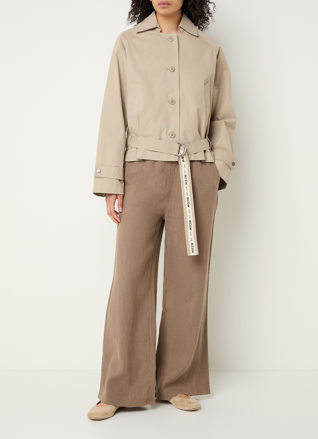 Moscow Danae trenchcoat met ceintuur - voorkant 2 beige