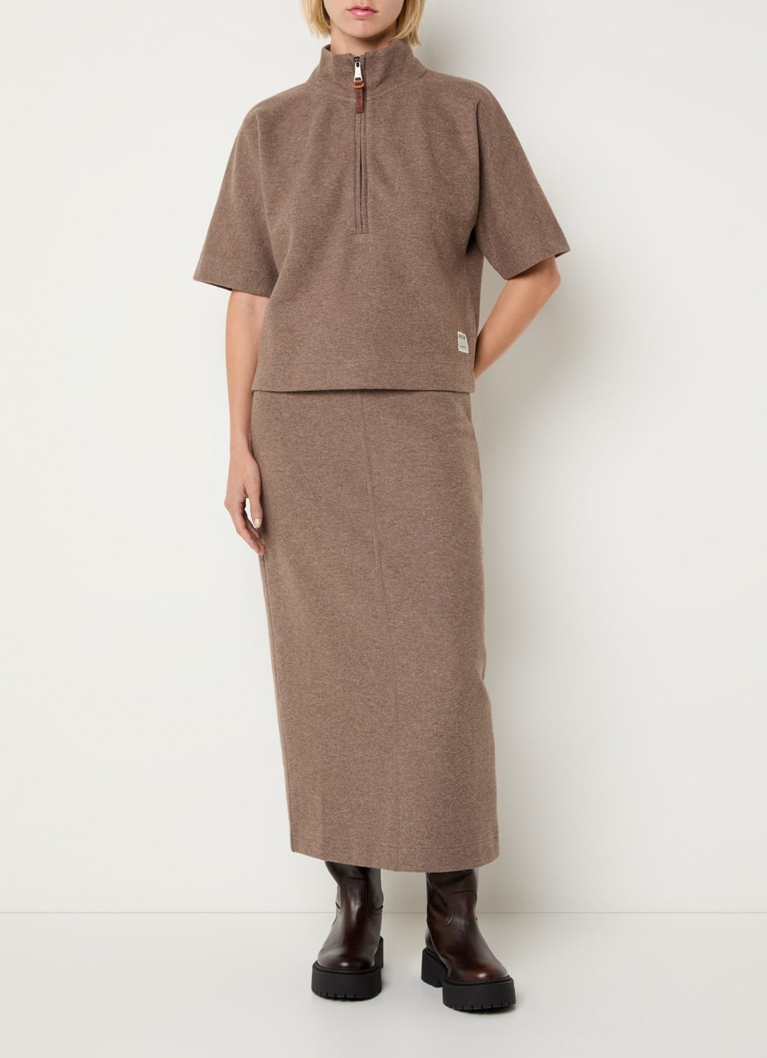 Moscow Faith maxi rok met stretch - voorkant 3 donkerbeige