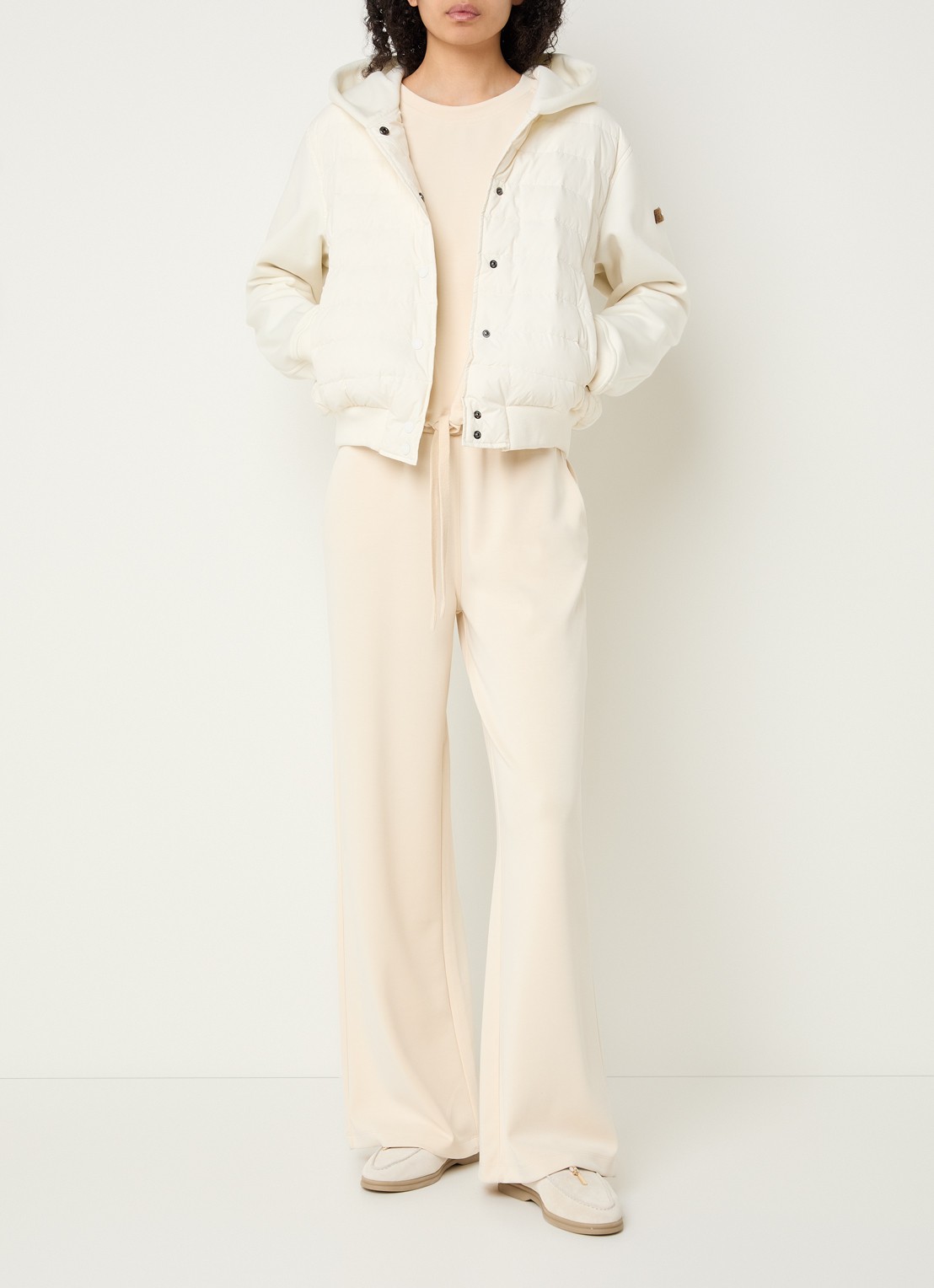 Moscow Yannieke jack met logo - voorkant 2 beige