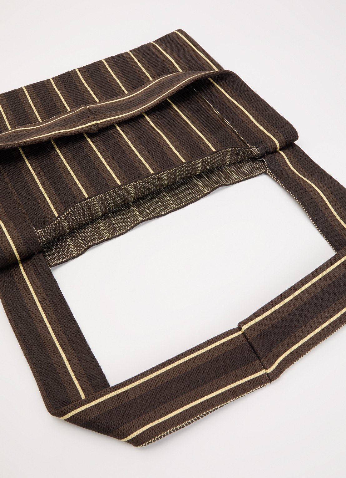 MOSJ Atelier Mocha Boxer shopper met streepprint en uiteembaar etui - detail donkerbruin