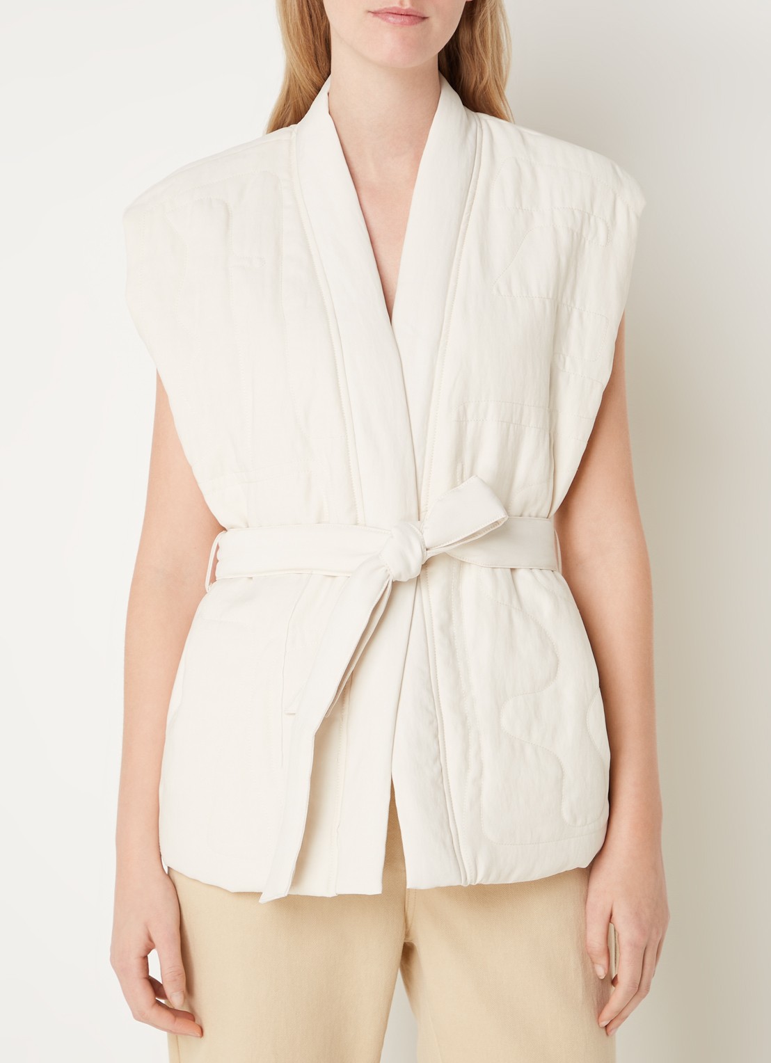 MSCH Copenhagen Edelmira gilet met strikceintuur - detail 4 creme
