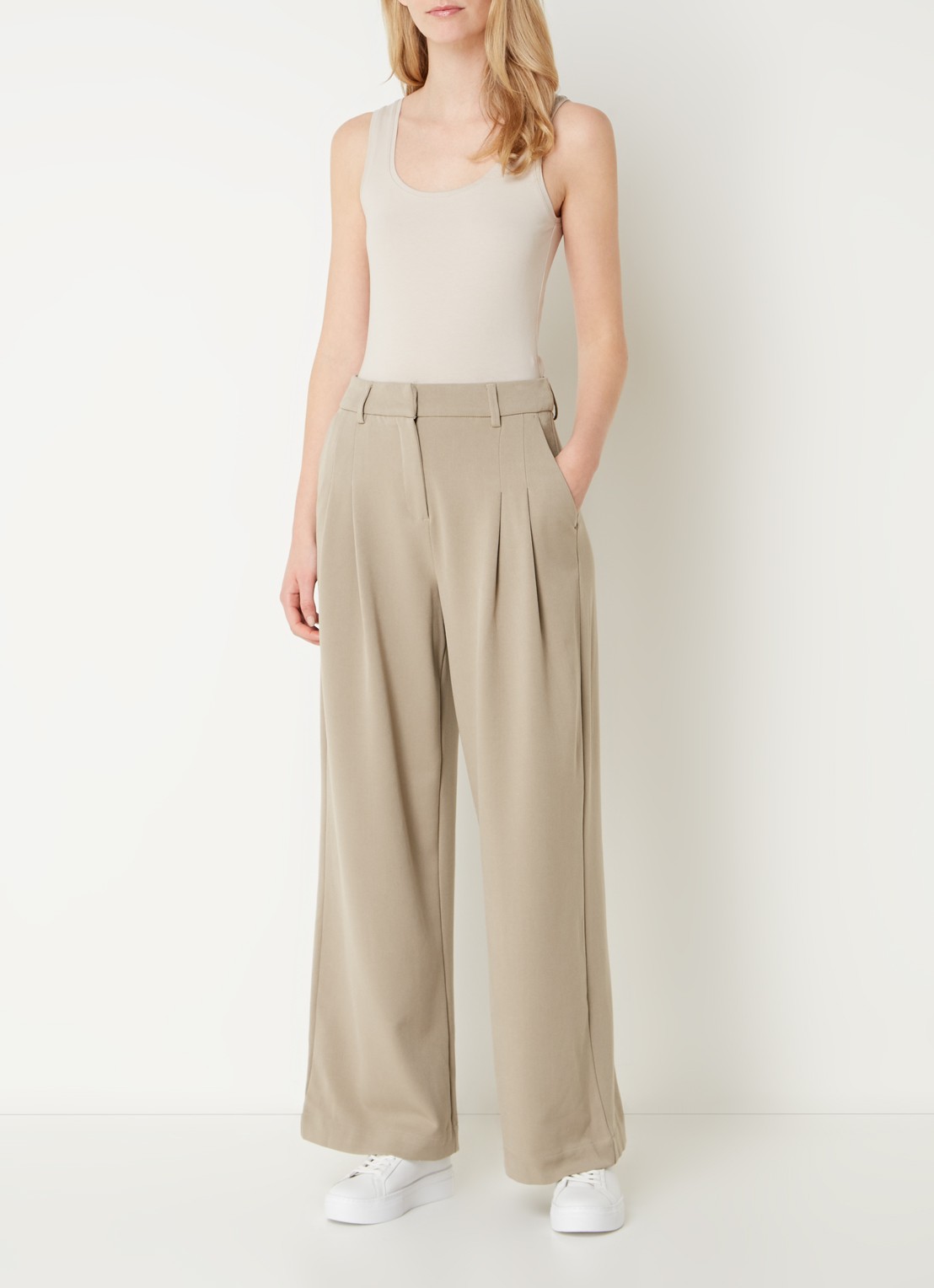 MSCH Copenhagen Henrika high waist wide fit pantalon met plooidetail - voorkant 3 bruin