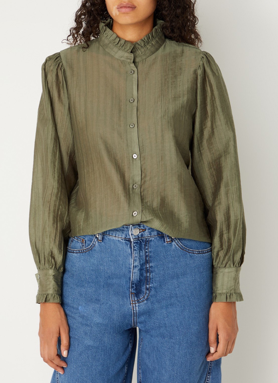 MSCH Copenhagen MSCHFemine blouse met ruches en pofmouw - detail 2 olijfgroen