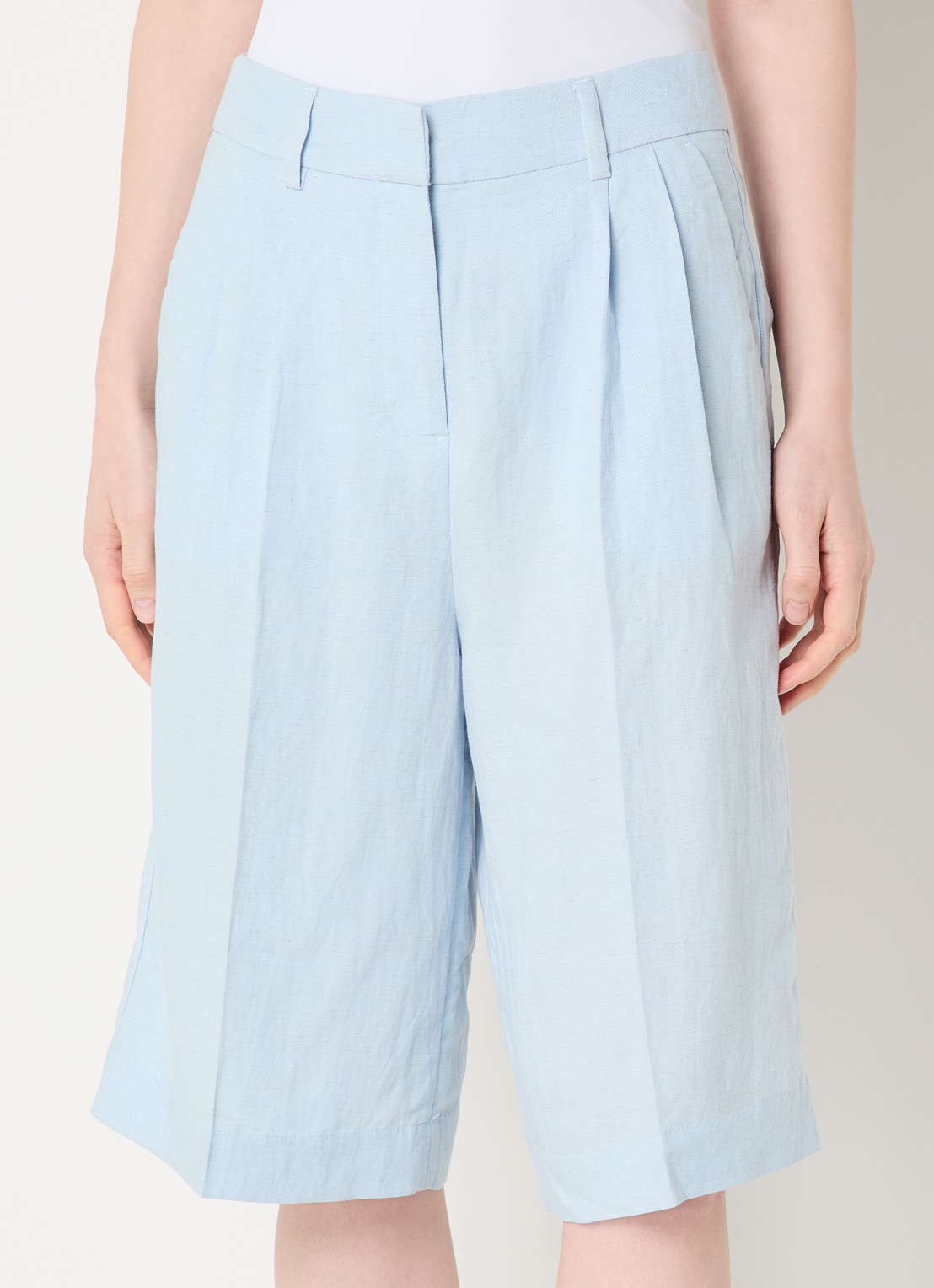 MSCH Copenhagen MSCHGraciela high waist wide fit korte broek in linnenblend - detail 4 lichtblauw