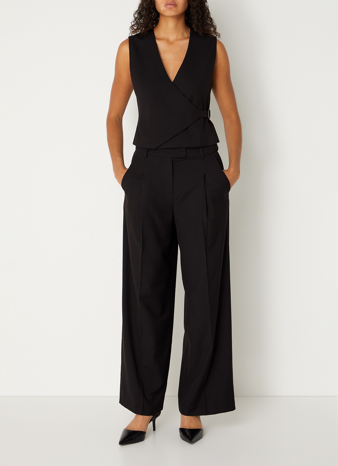MSCH Copenhagen MSCHMachella high waist wide fit pantalon met steekzakken - voorkant 3 zwart