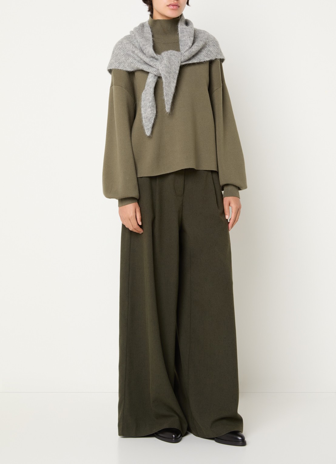 MSCH Copenhagen MSCHMercy fijngebreide pullover met opstaande kraag - voorkant 3 mosgroen