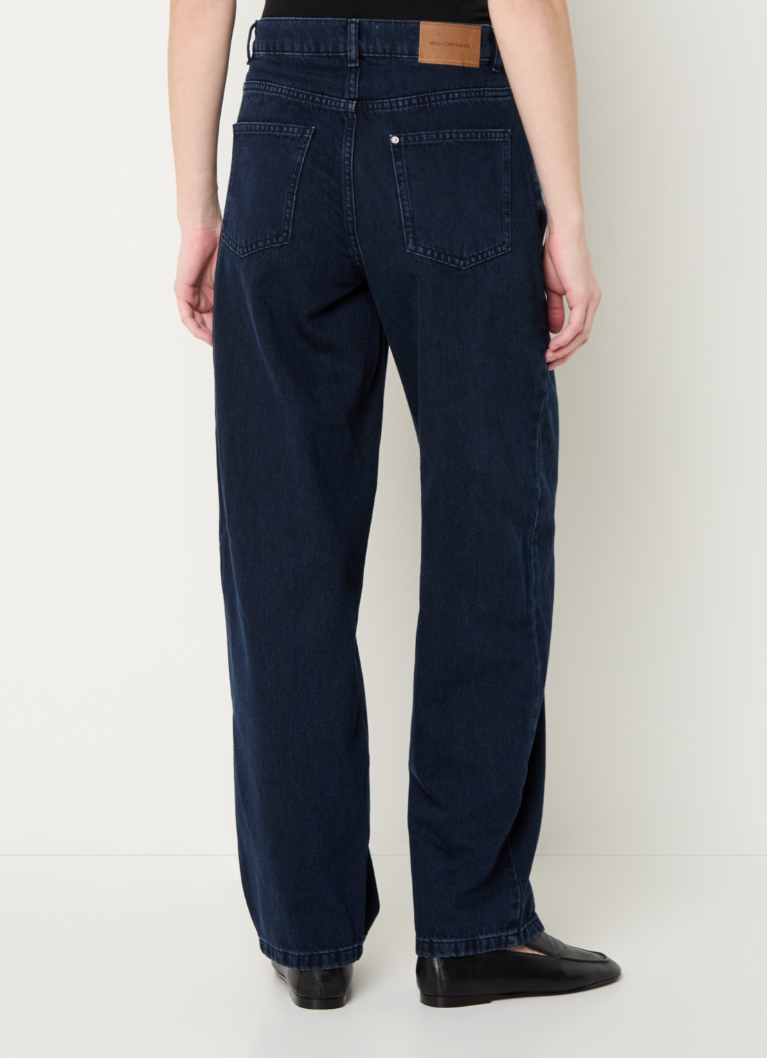 MSCH Copenhagen MSCHUtta high waist tapered jeans met donkere wassing - achterkant 5 indigo