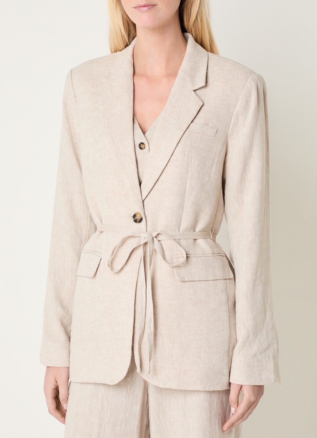MSCH Copenhagen MSCHViana blazer in linnenblend met klepzakken en strikceintuur - detail 3 beige