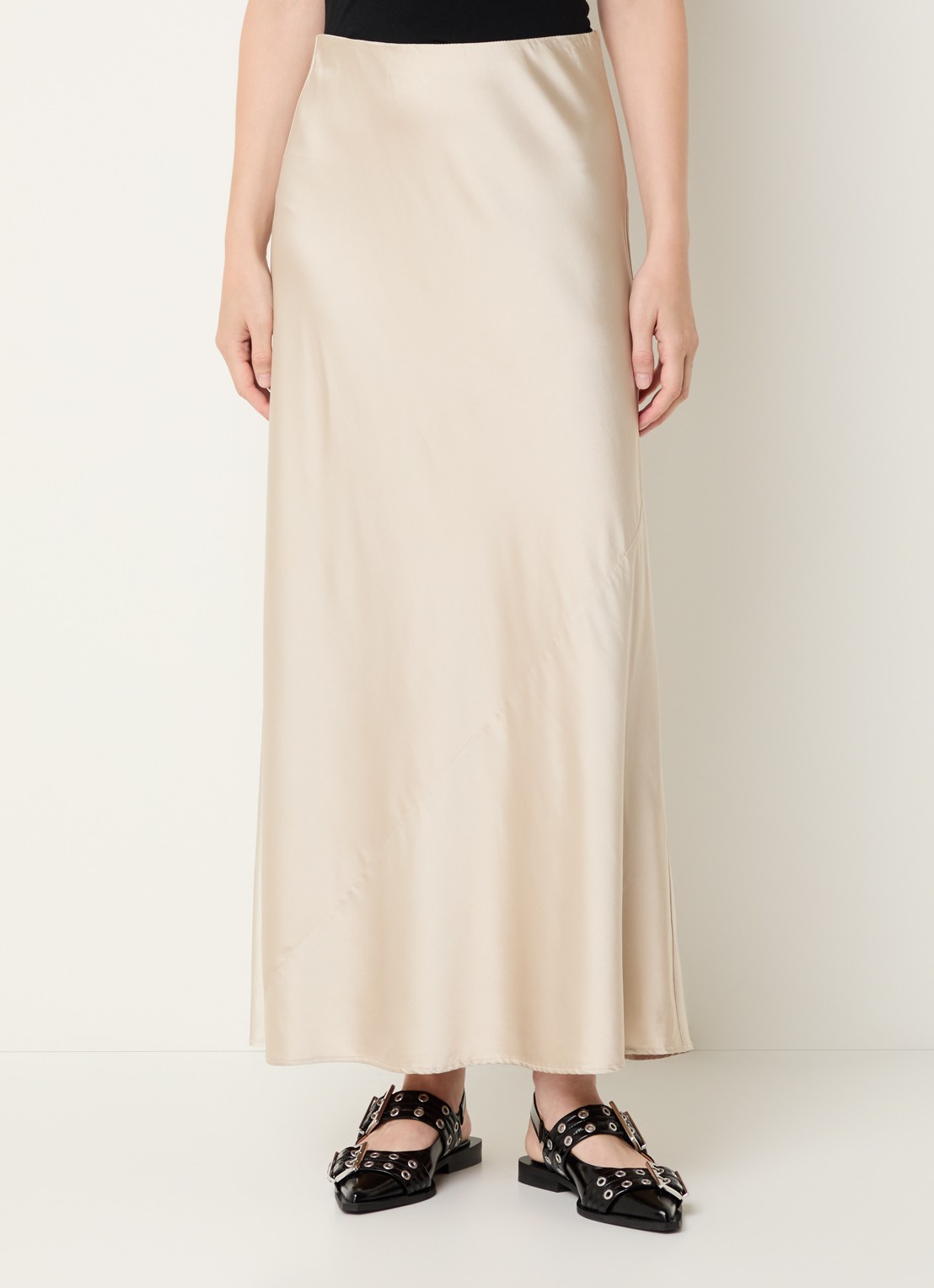 MUNTHE Bardot maxi rok van satijn - detail 4 creme