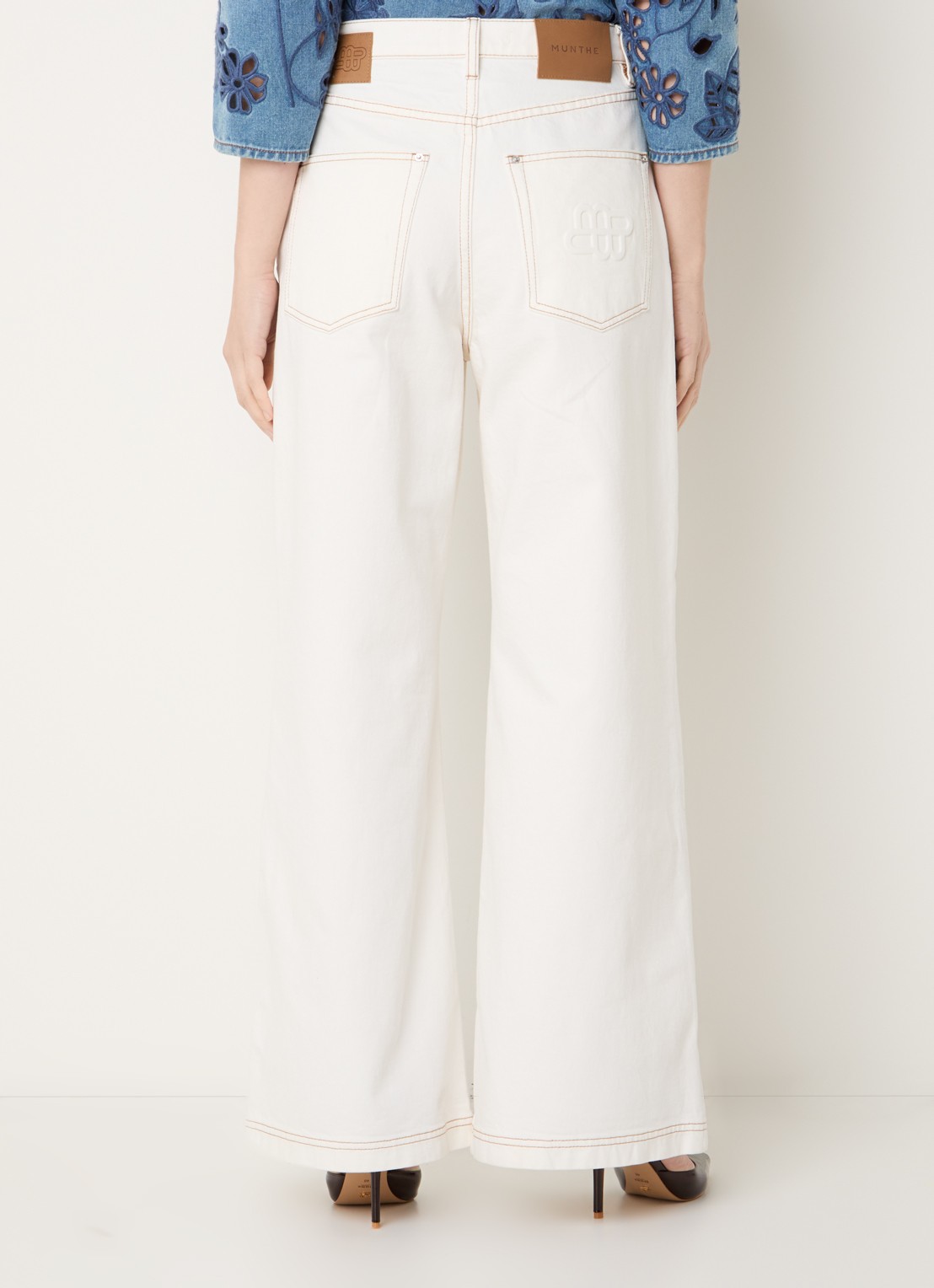 MUNTHE Becube high waist wide leg jeans met gekleurde wassing - achterkant 3 ivoor