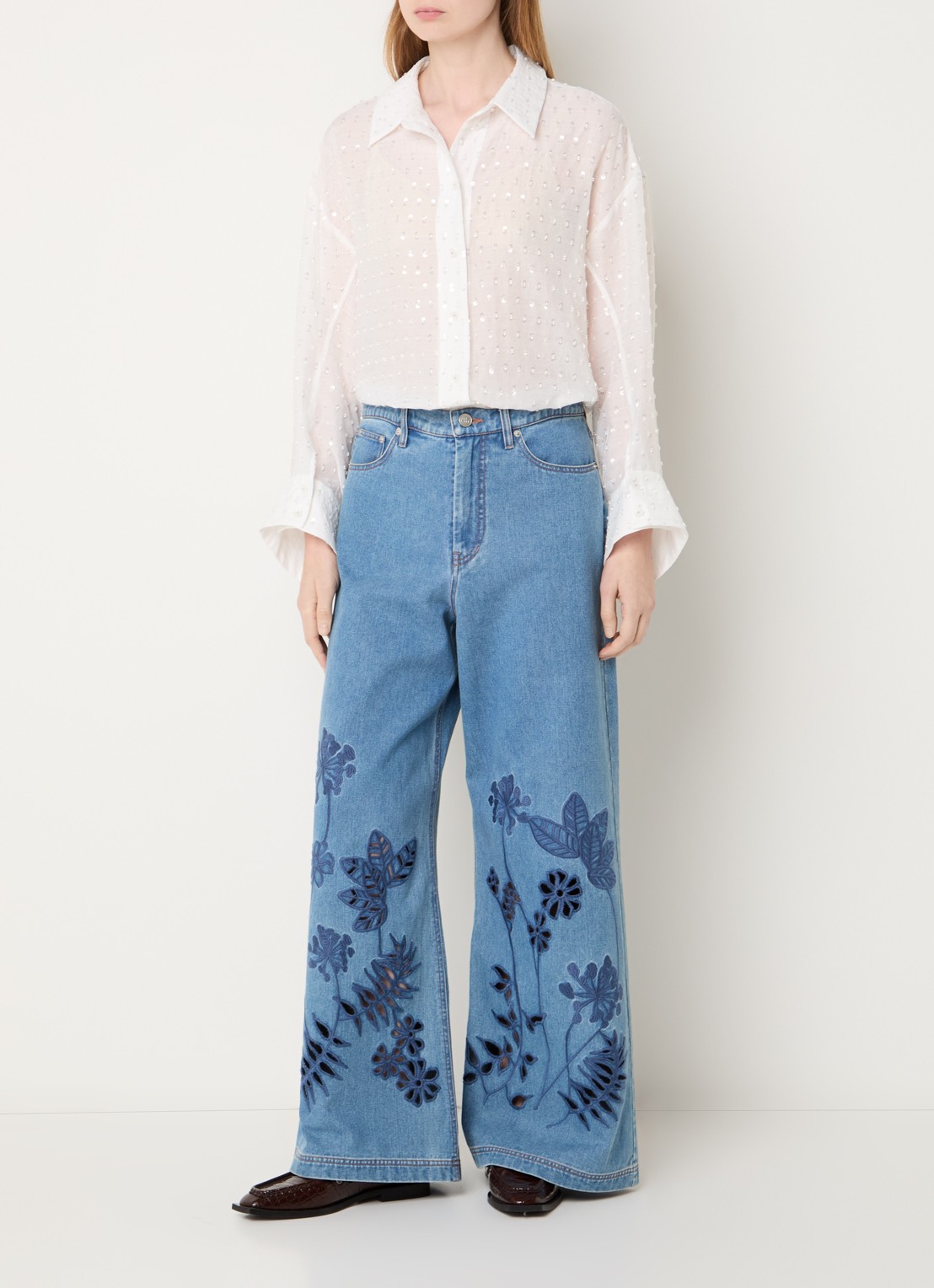 MUNTHE Bjarka semi-transparante blouse met pailletten - voorkant 2 ivoor