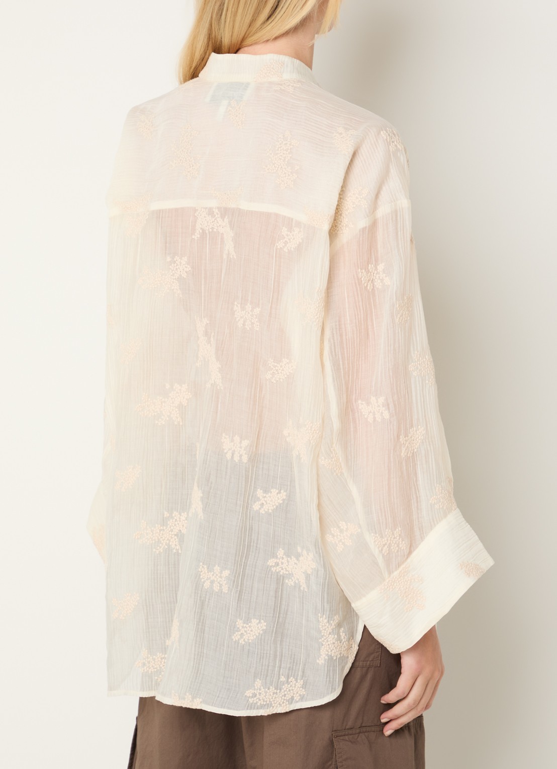 MUNTHE Fortunato oversized blouse met structuur en borduring - achterkant creme