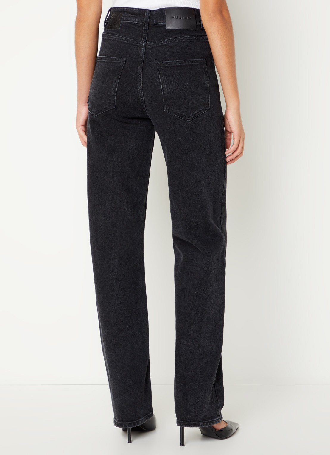 MUNTHE High waist straight leg jeans in  katoenblend  - achterkant 5 zwart