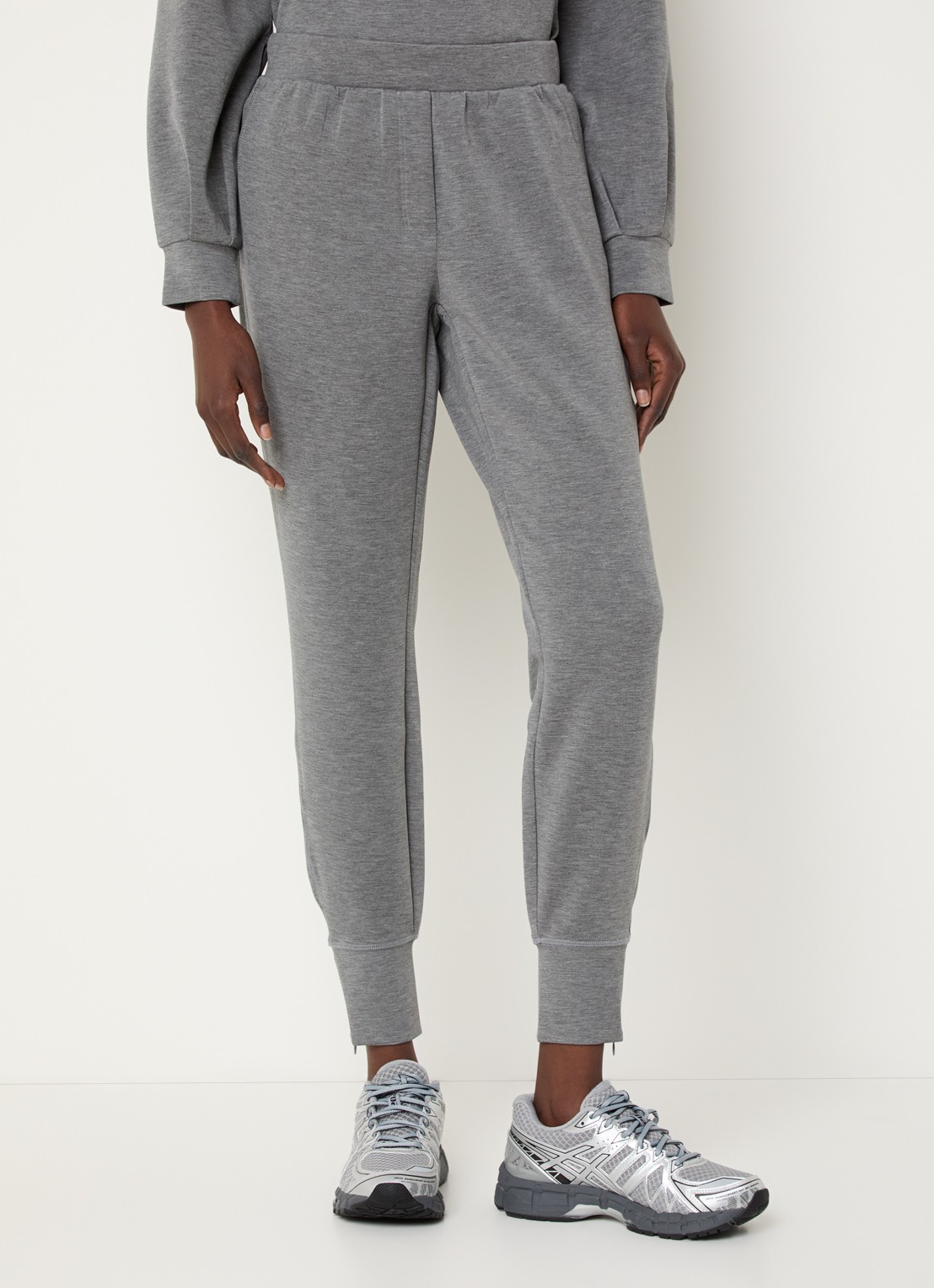 My Essential Wardrobe 22 high waist tapered fit  joggingbroek met steekzakken - detail 2 grijsmele