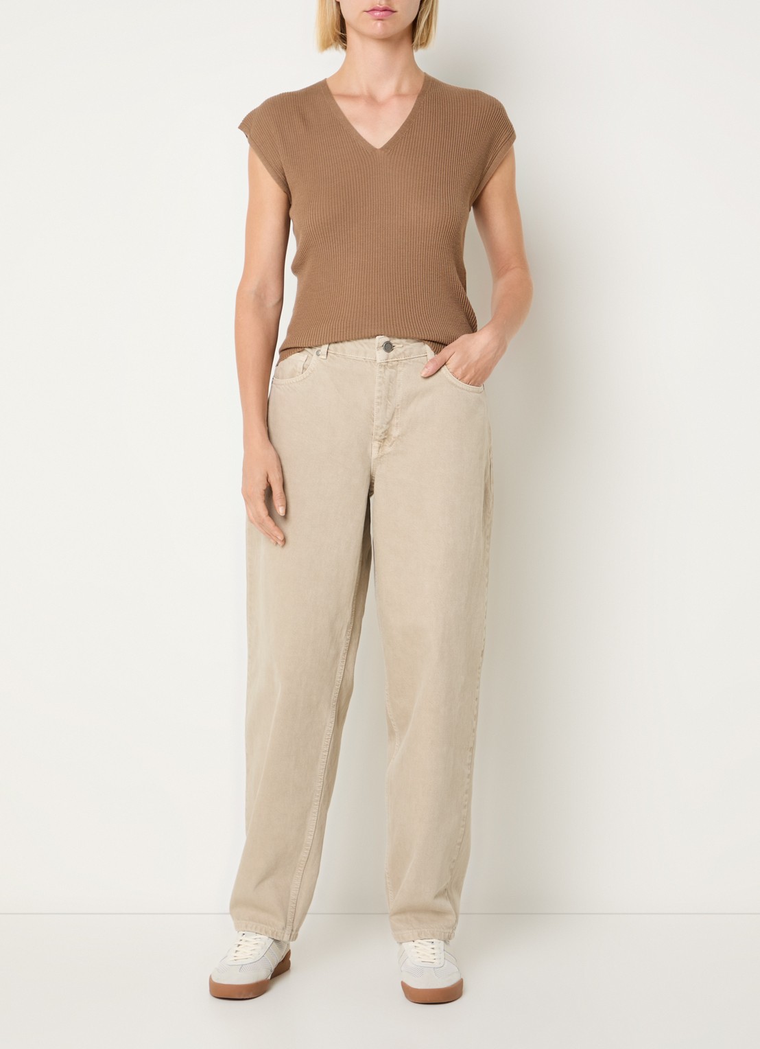 My Essential Wardrobe Baloo high waist balloon jeans met gekleurde wassing - voorkant 5 beige