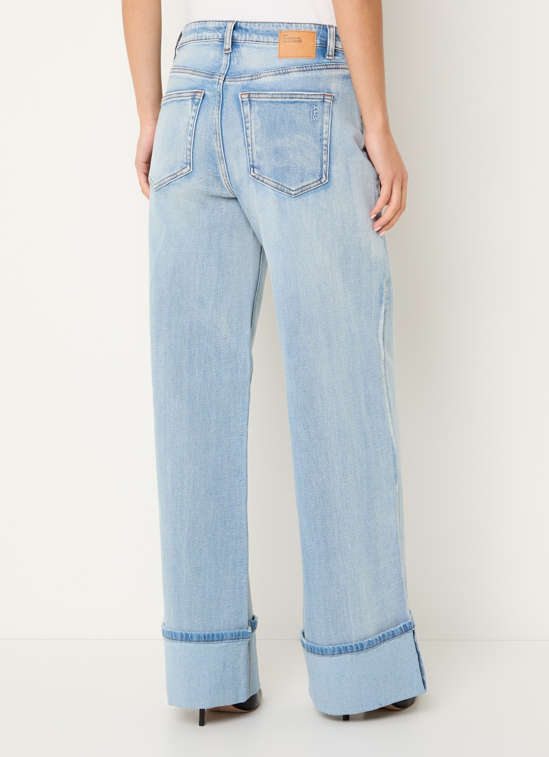 My Essential Wardrobe Dikan high waist wide leg jeans met lichte wassing - achterkant indigo