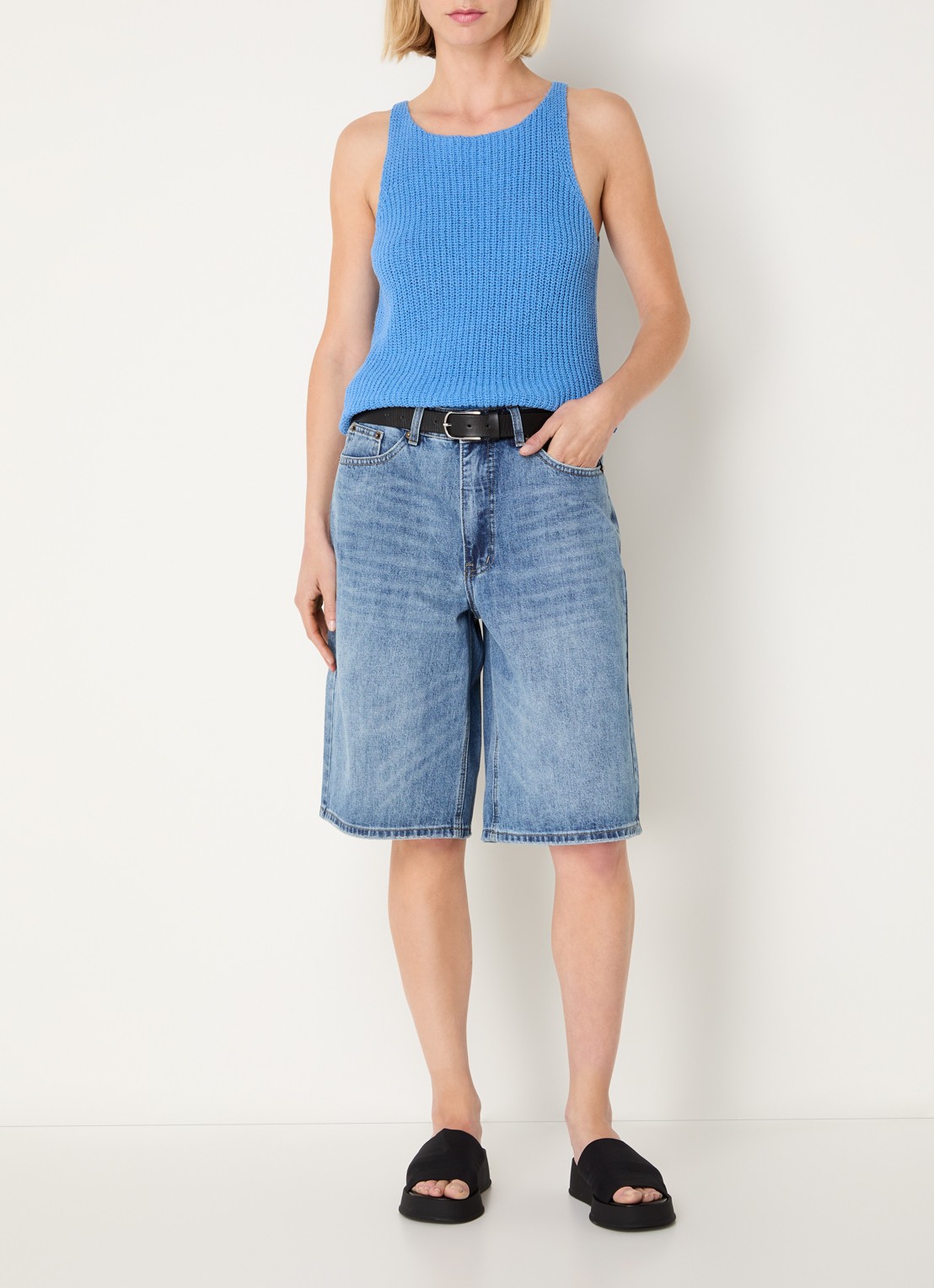 My Essential Wardrobe Diva grofgebreide tanktop in linnenblend - voorkant 4 blauw