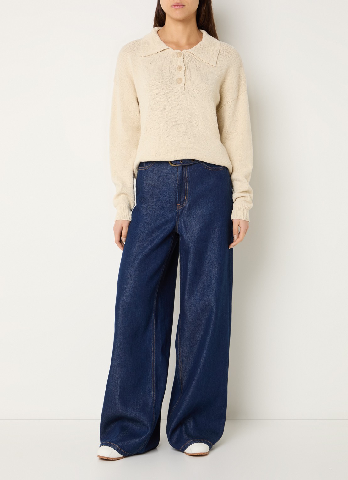 My Essential Wardrobe Diva grofgebreide trui in linnenblend met polokraag - voorkant 4 beige