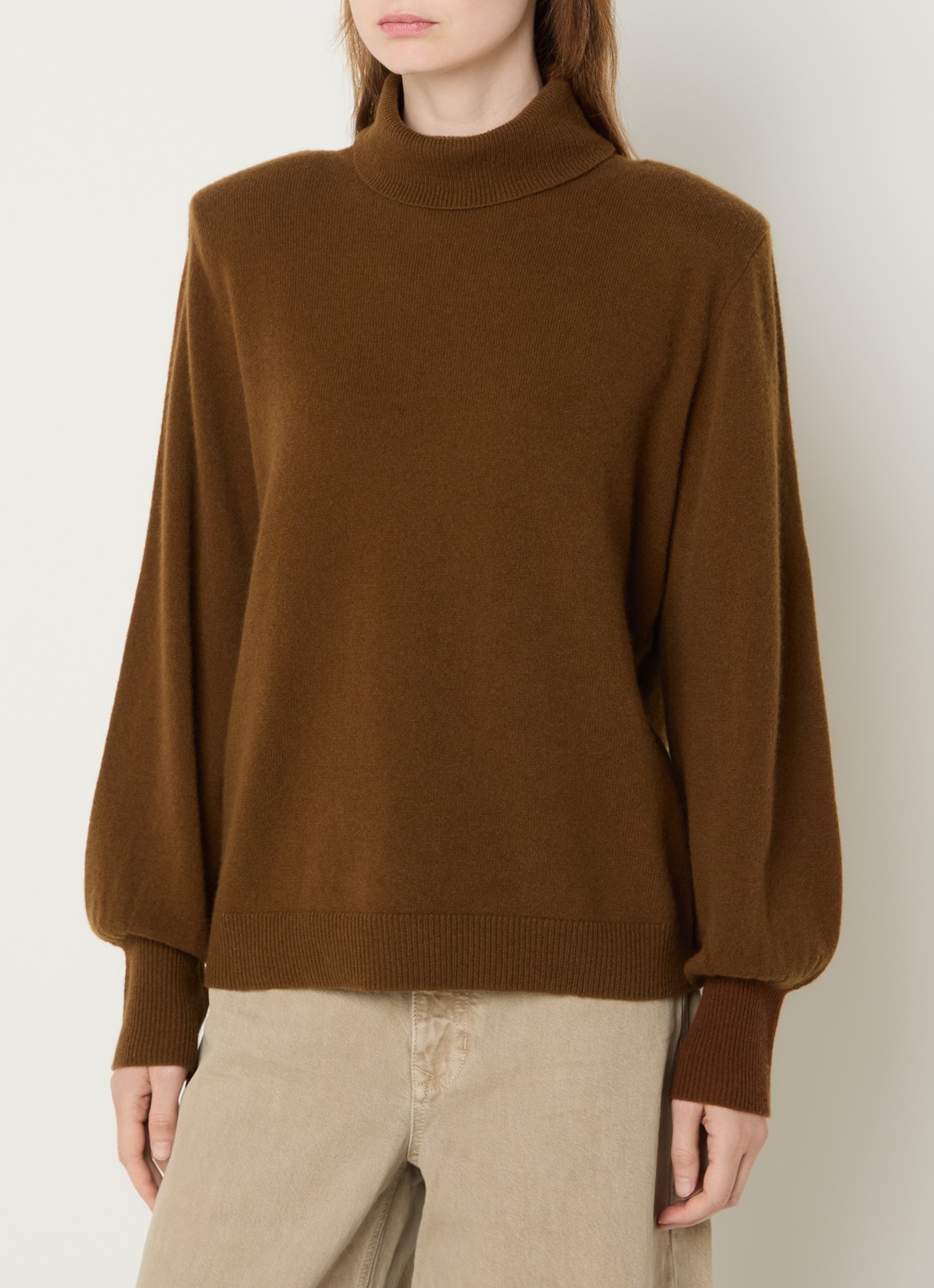 My Essential Wardrobe Jola fijngebreide trui van wol met col - detail 3 beige