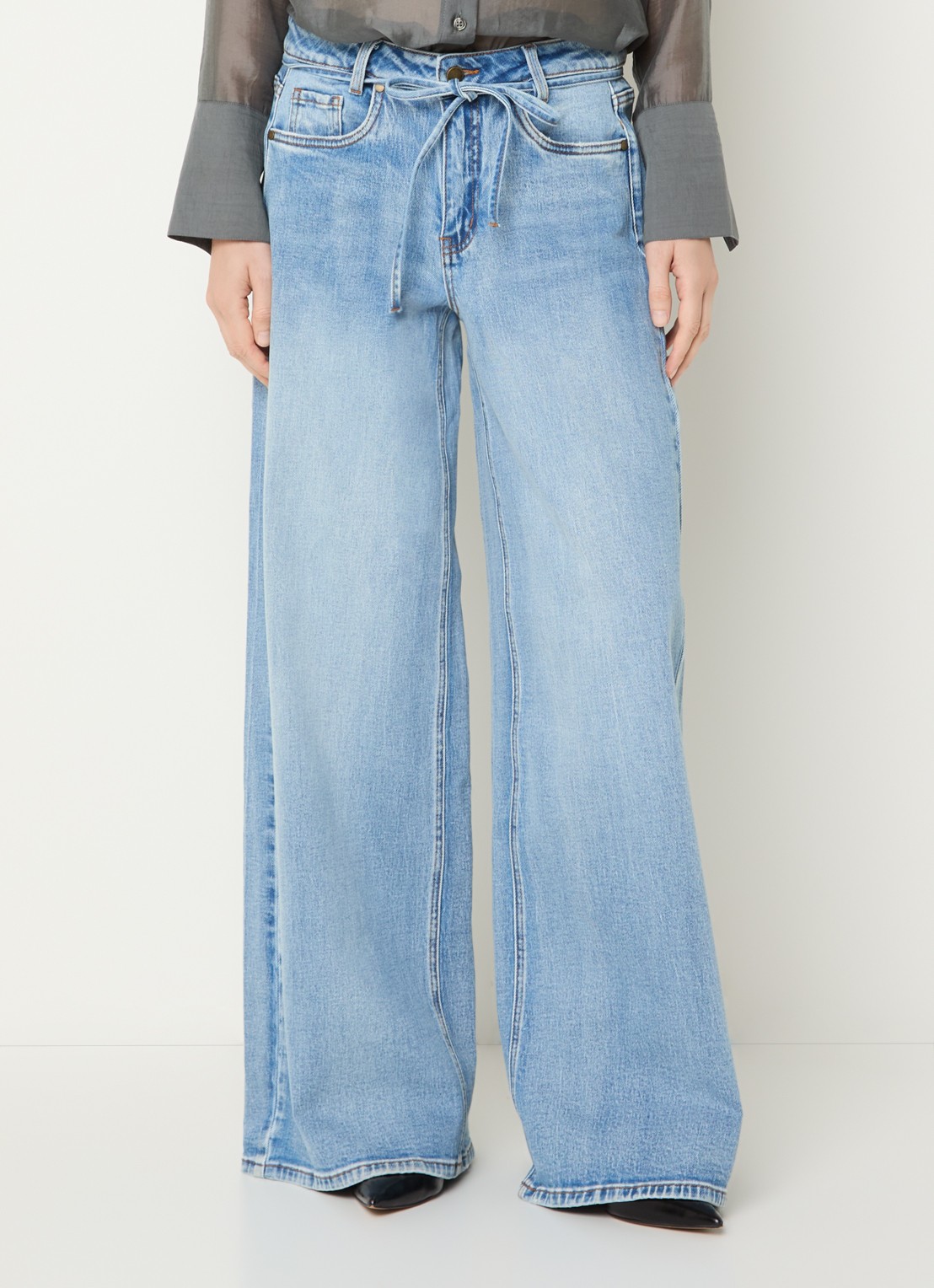 My Essential Wardrobe Karo 144 high waist wide leg jeans met lichte wassing - detail 3 indigo