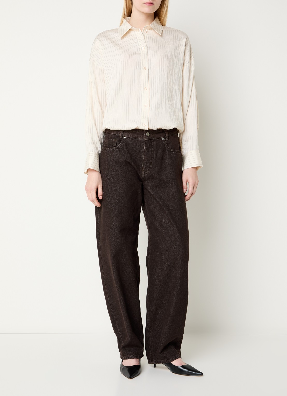 My Essential Wardrobe Lance low waist loose fit jeans met gekleurde wassing - voorkant 5 donkerbruin