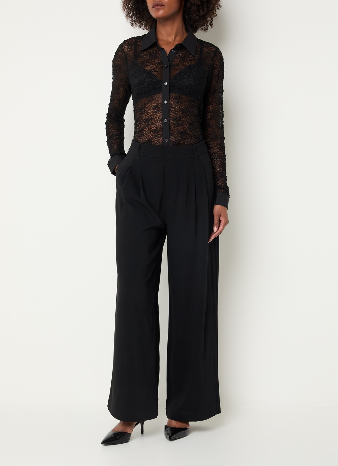 My Essential Wardrobe Mille high waist flared fit pantalon - voorkant 4 zwart