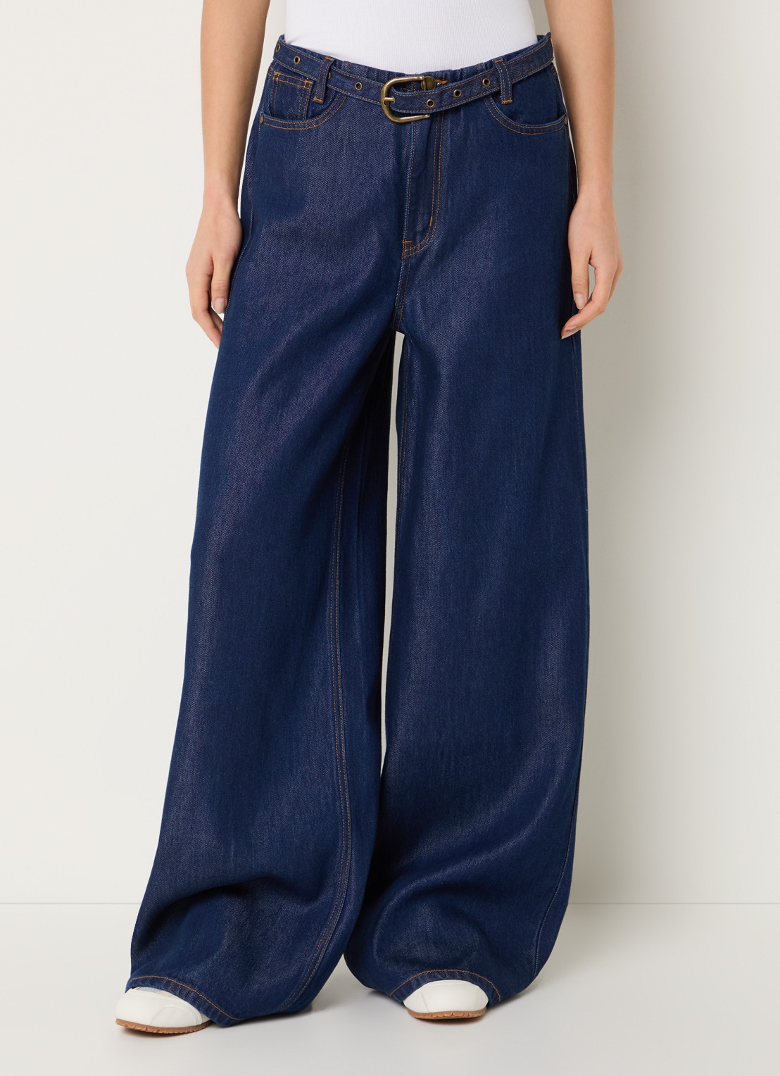 My Essential Wardrobe Tasma high waist loose fit jeans met ceintuur - detail 3 indigo