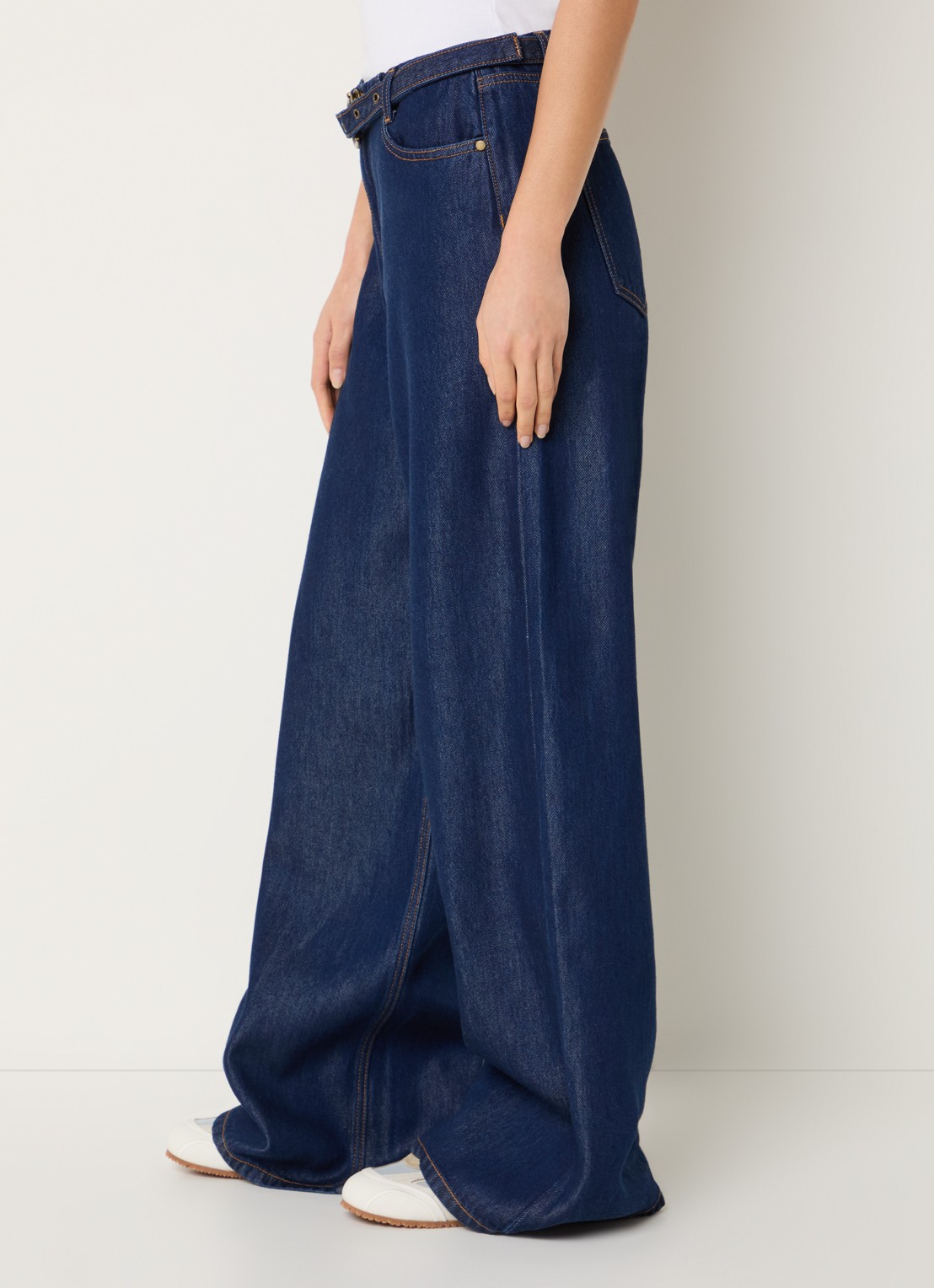 My Essential Wardrobe Tasma high waist loose fit jeans met ceintuur - detail 4 indigo