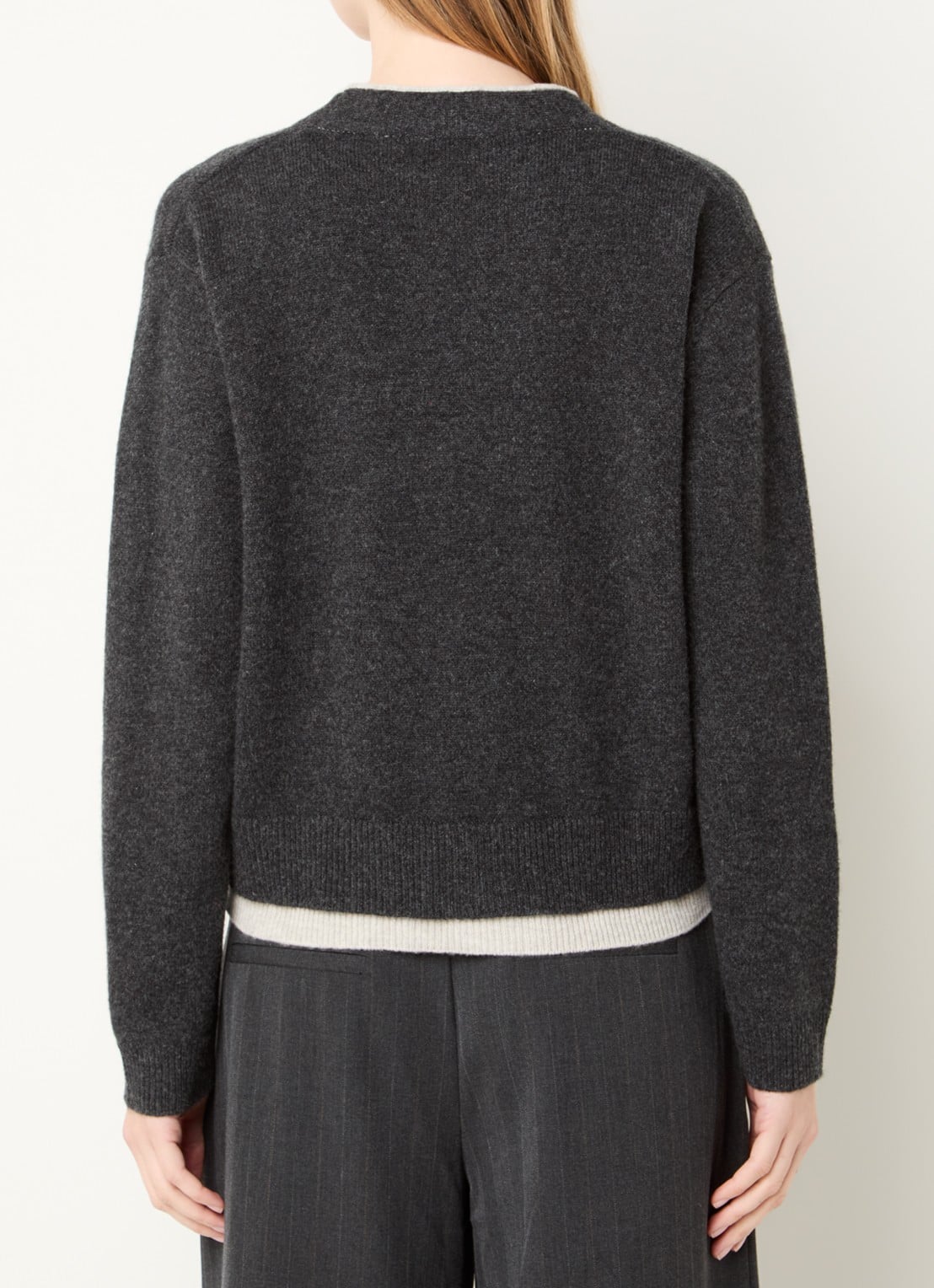 My Essential Wardrobe Tracy fijngebreid vest in wolblend - achterkant 4 antraciet