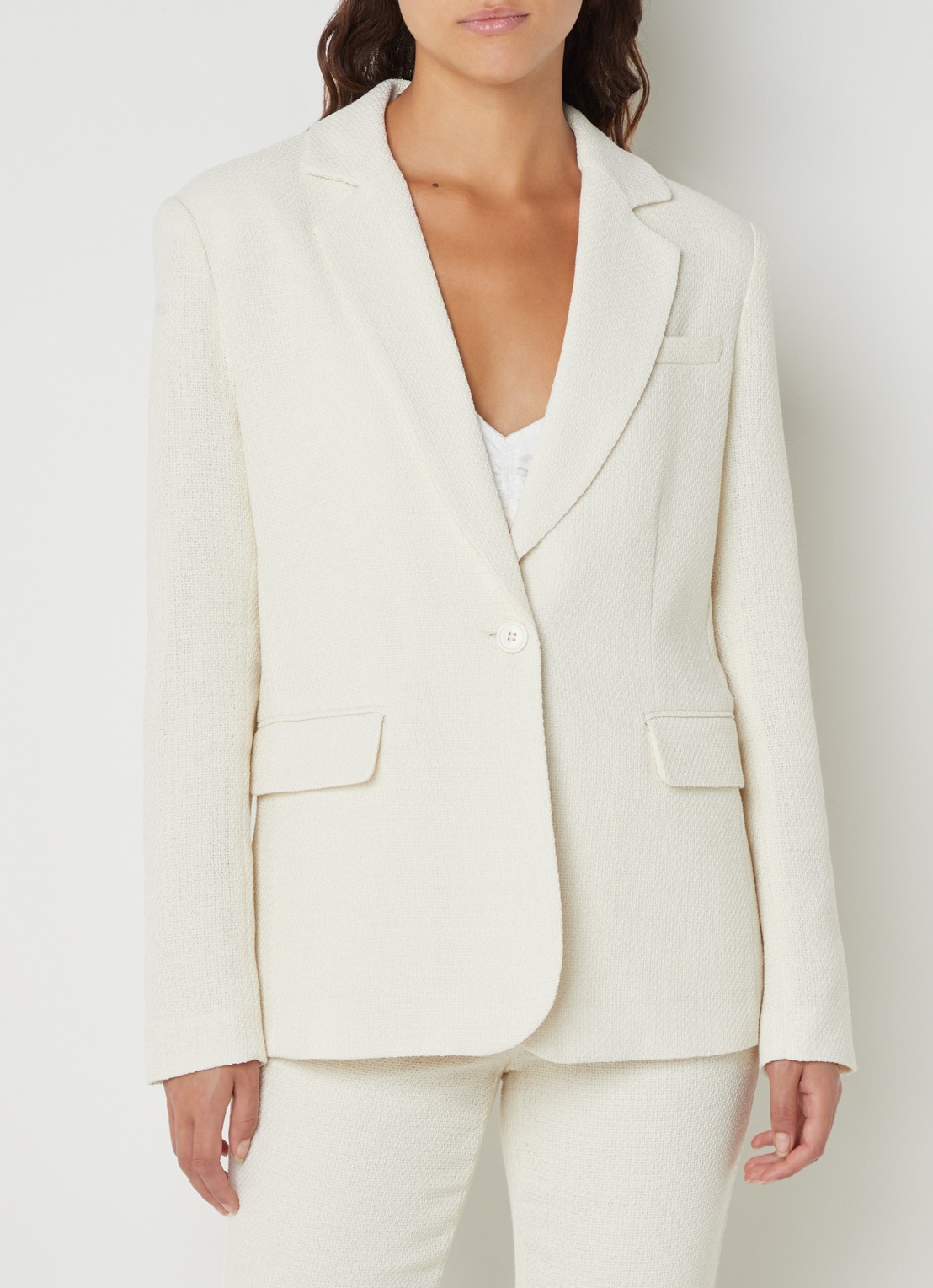 NA-KD Blazer met klepzakken en structuur - detail 3 gebroken wit
